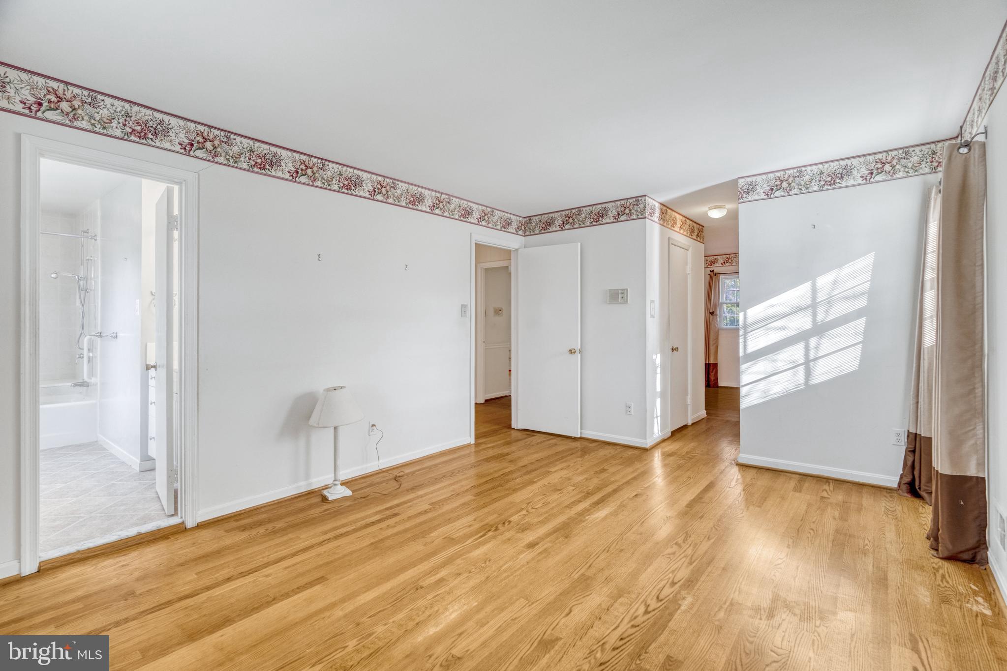WAKEFIELD CHAPEL WOODS - Residential