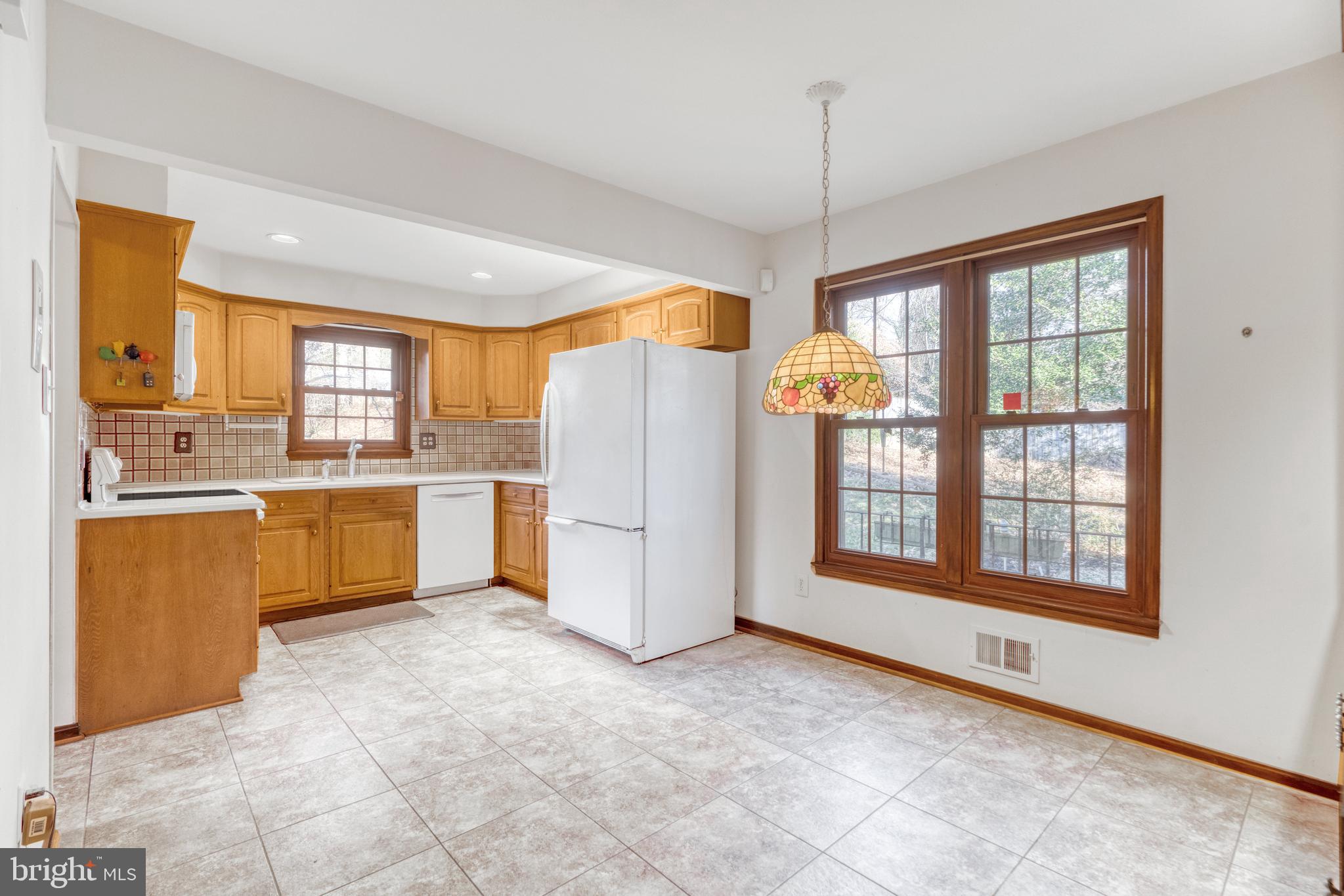 WAKEFIELD CHAPEL WOODS - Residential