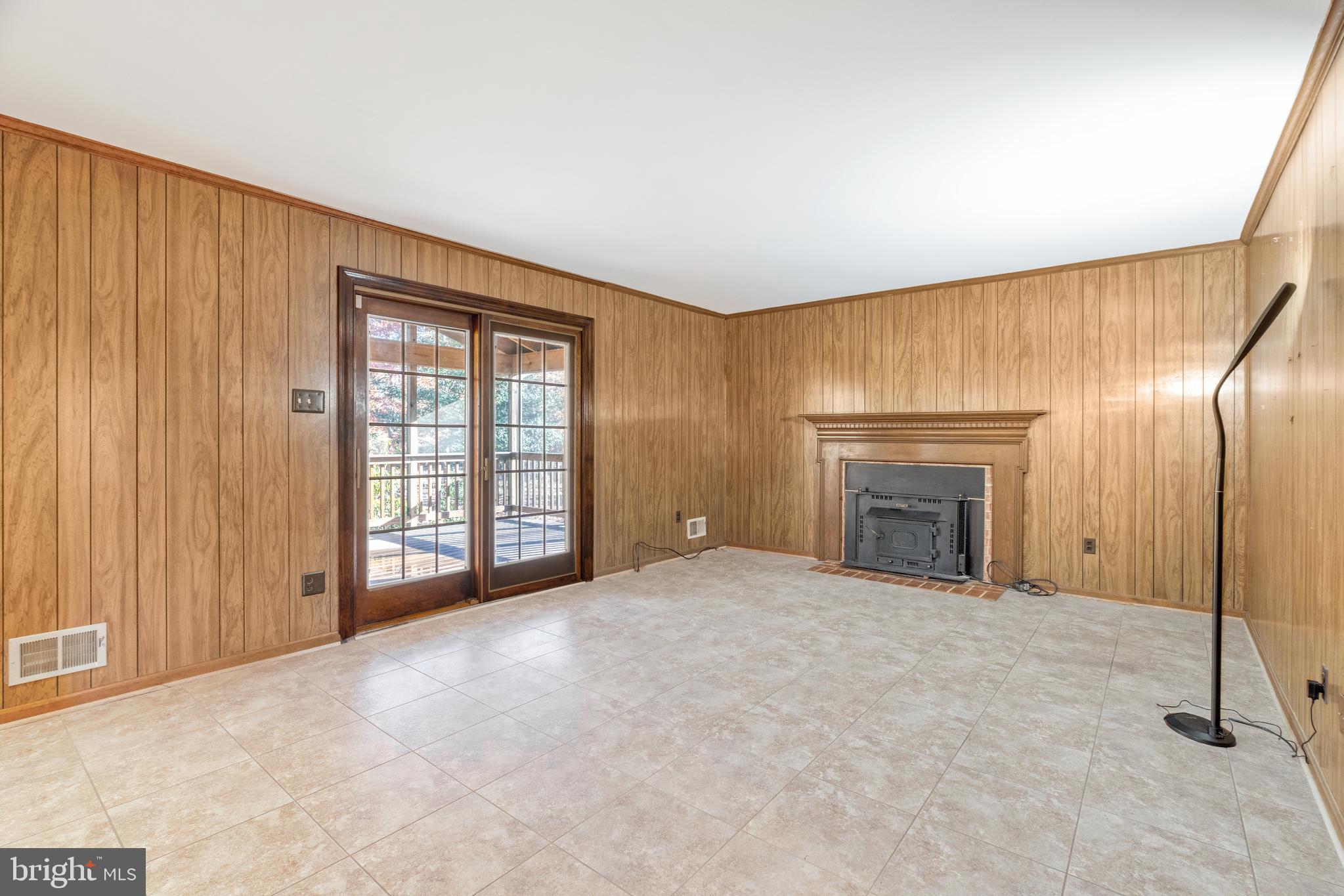 WAKEFIELD CHAPEL WOODS - Residential