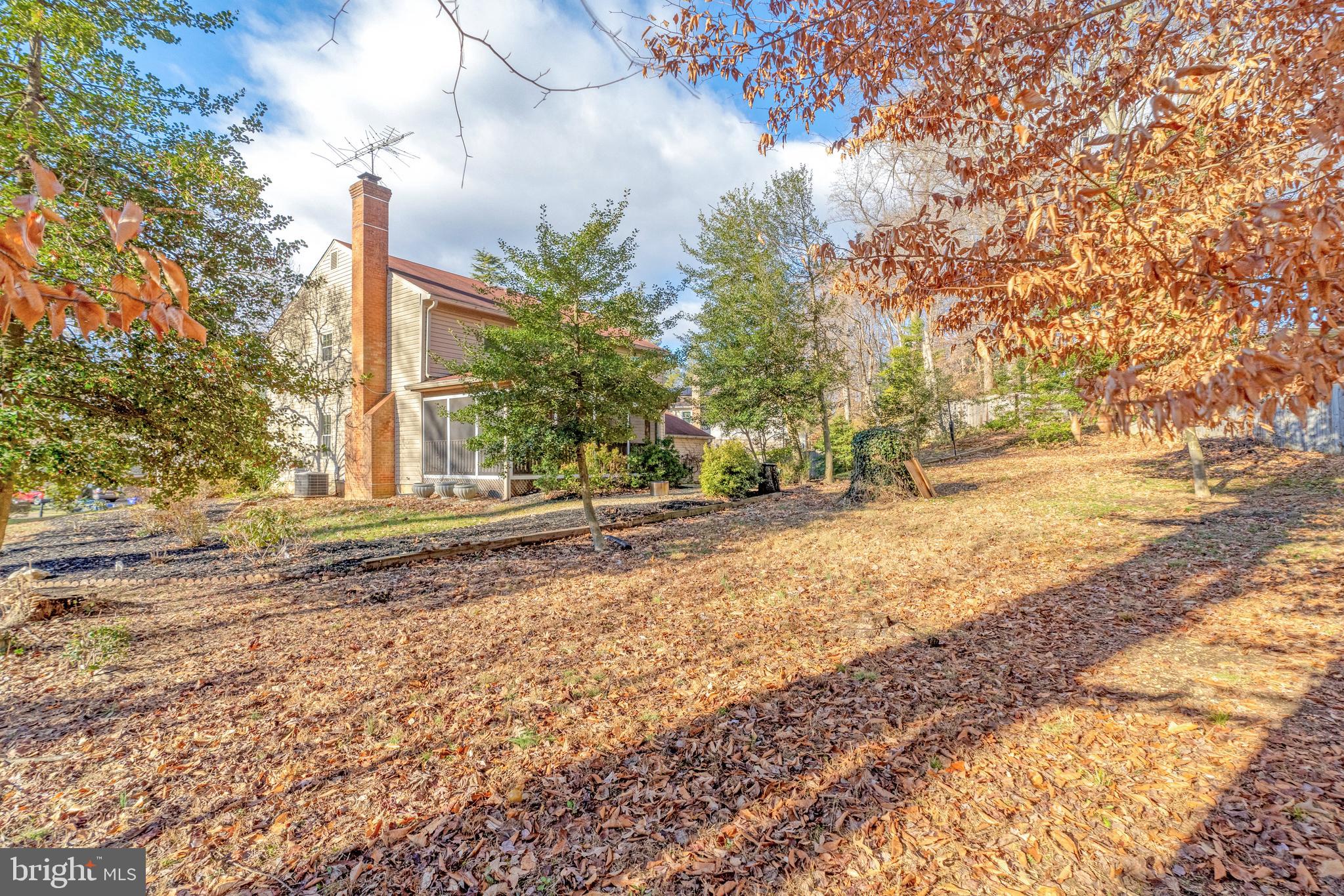 WAKEFIELD CHAPEL WOODS - Residential