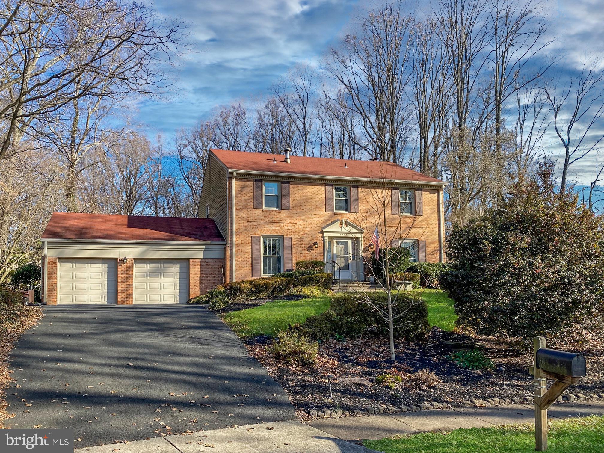 Rare opportunity in Wakefield Chapel Woods!! Priced BELOW tax assessed value!! Brick front Colonial single family home featuring 4 beds 3.5 baths on a cul de sac surrounded by only 6 homes!  Hardwood flooring throughout, custom wainscoting, beautiful curved staircase upon entry, huge master bedroom with sitting room, wood burning fireplace, screened in rear patio, on over .5 acre lot. Two car garage with finished basement, bar, bathroom, and additional finished room for an office, bedroom, or gym.  Mature landscaping, lots of trees and privacy.  Woodson HS district and no HOA!  Perfect home for investors or homeowners seeking to custom renovate!  Conveniently located just off Little River Turnpike next to the Beltway, close to Metro bus stops, Dunn Loring Metro, INOVA Hospital and Express bus to the Pentagon!  Don't miss this opportunity, it will not last long!!   *** OFFER DEADLINE is 4 p.m. Sunday ***