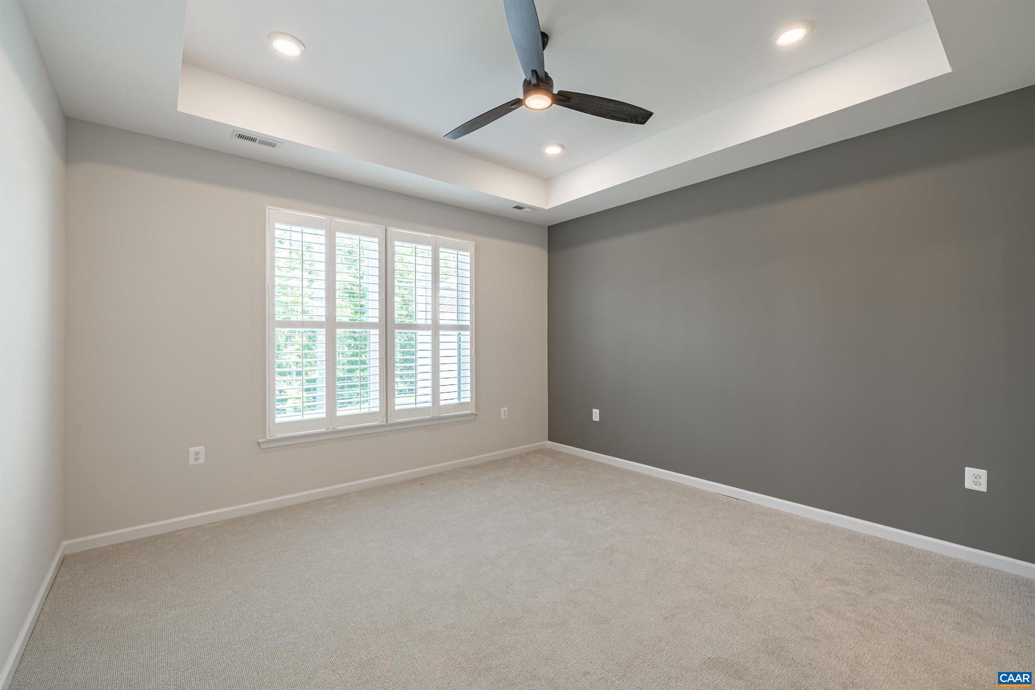 SPRING CREEK - Residential