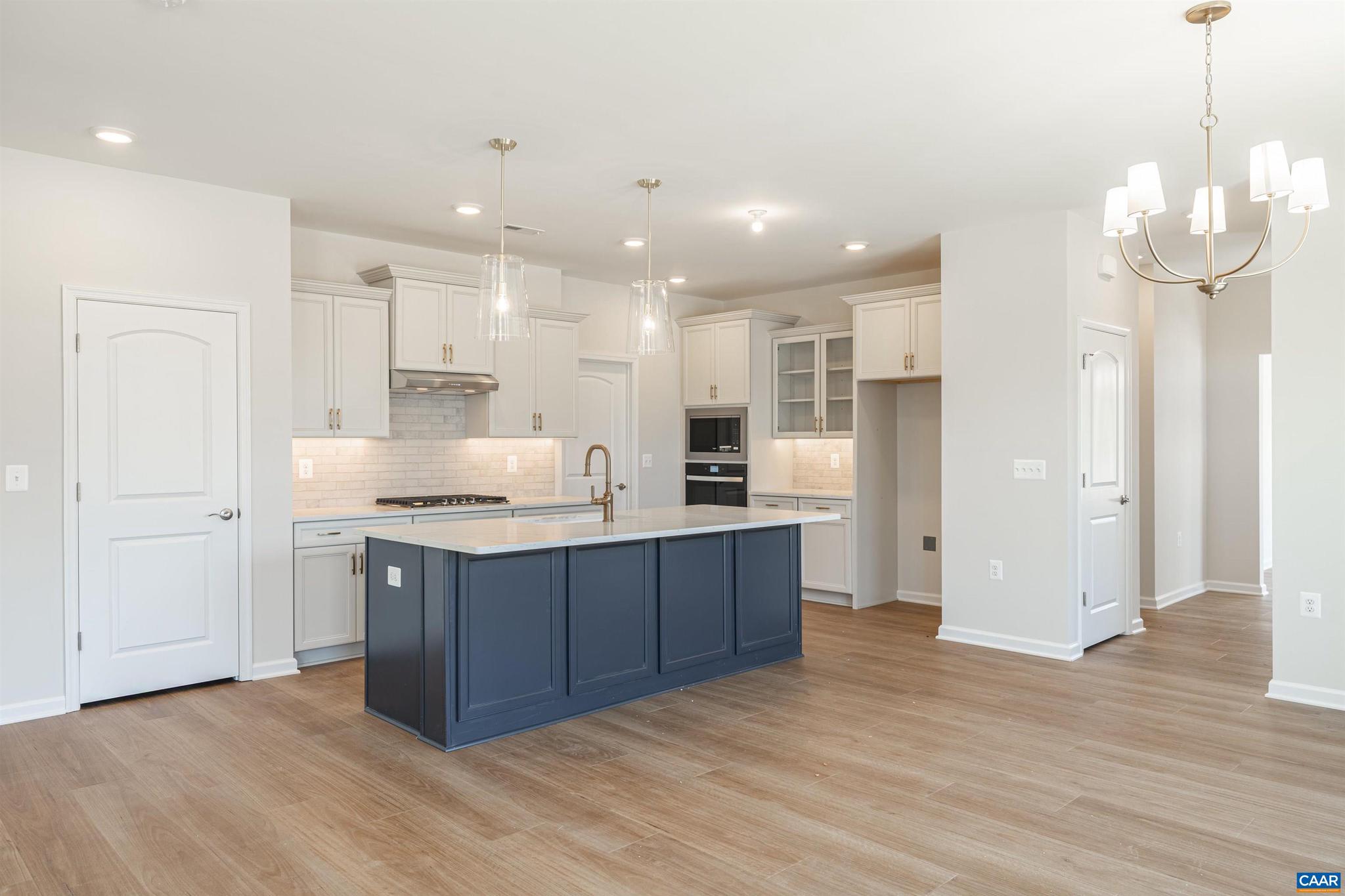 SPRING CREEK - Residential
