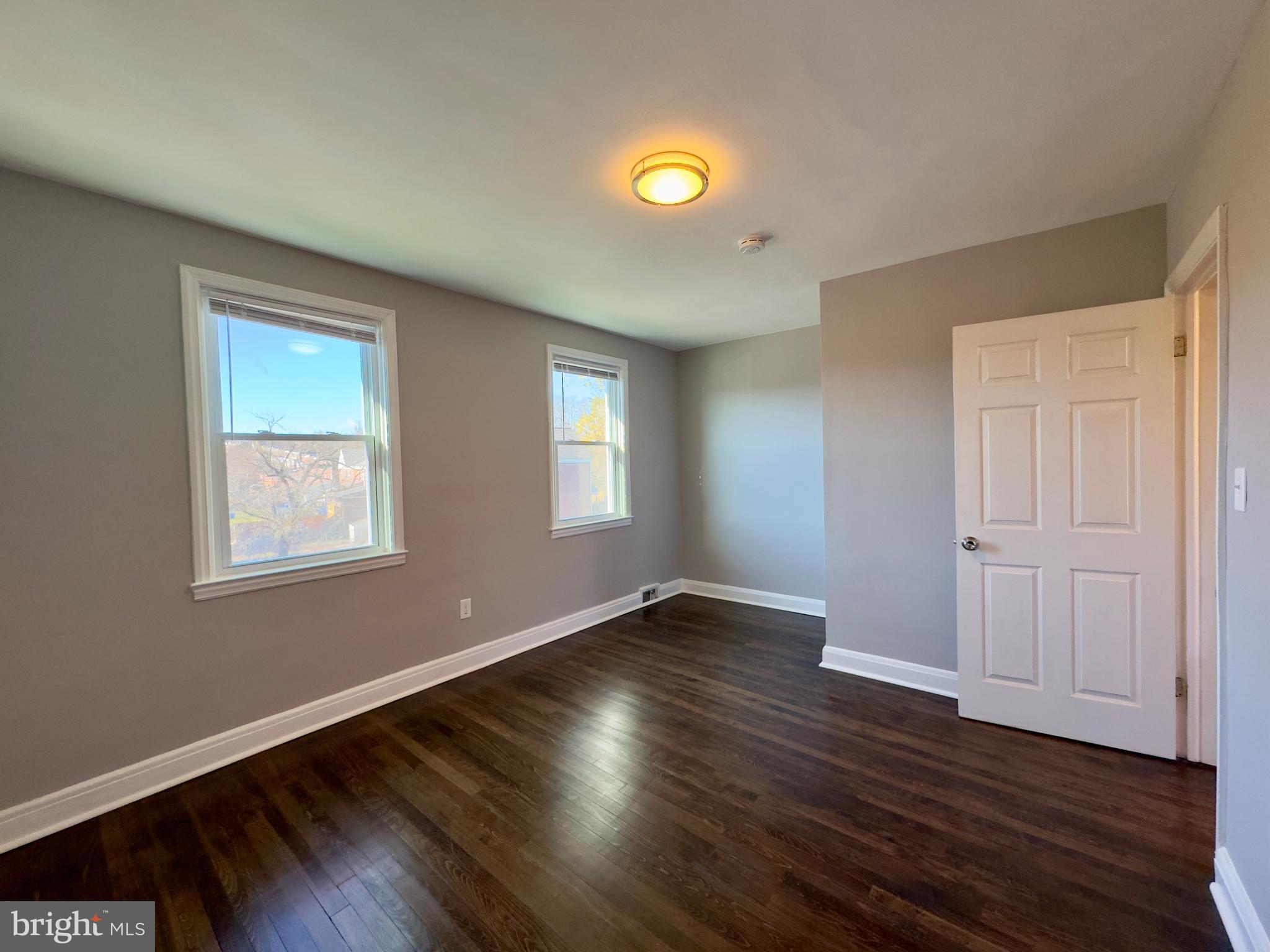 GOVANS - Residential Lease