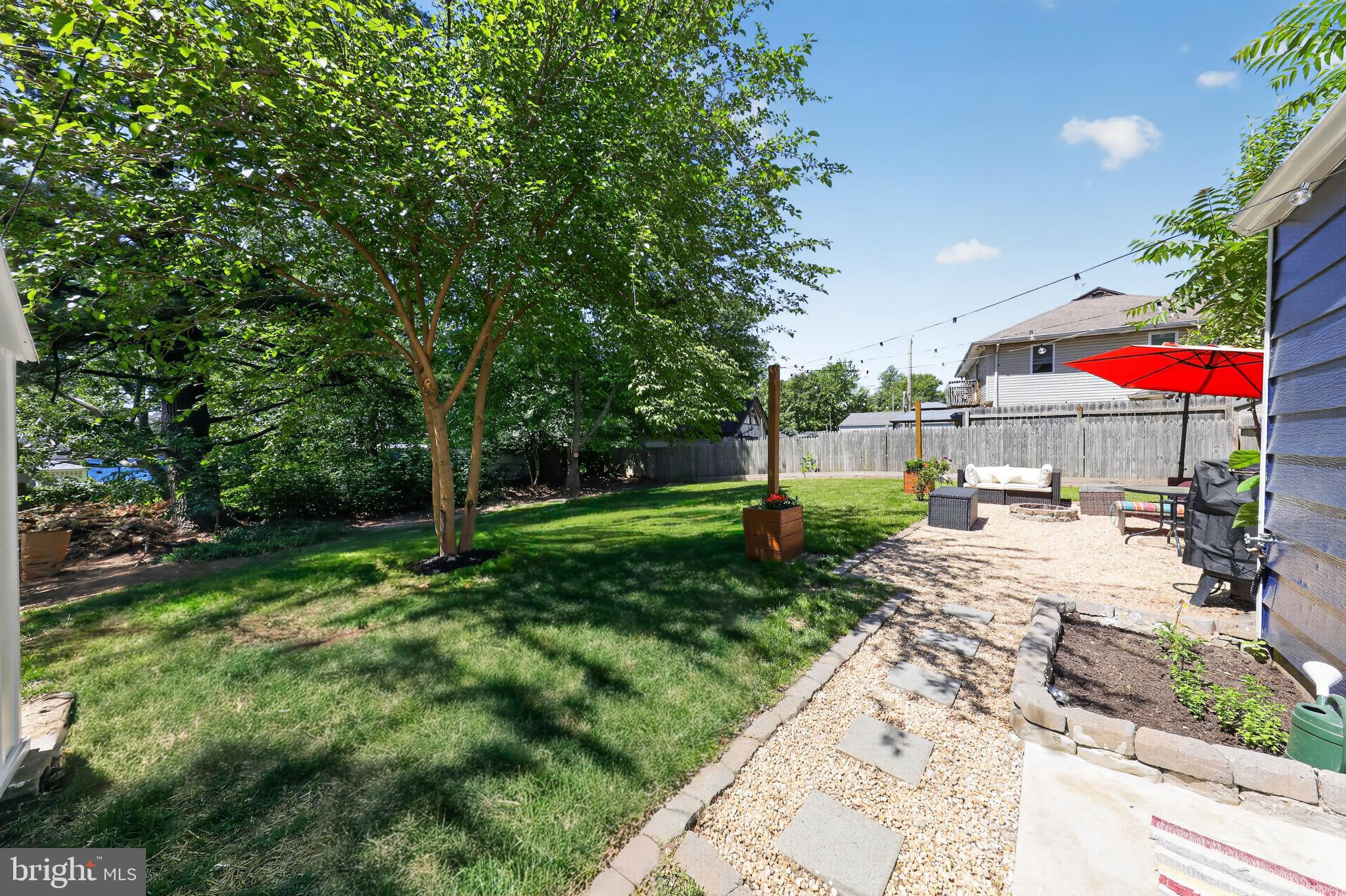 CASTLE HILLS - Residential