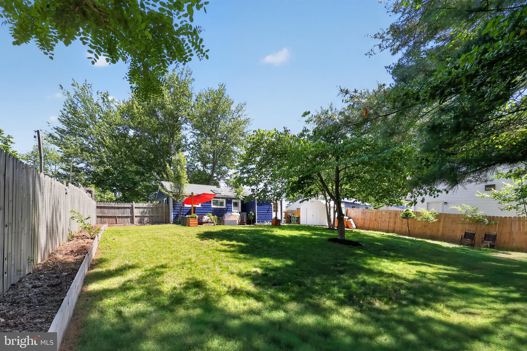 CASTLE HILLS - Residential
