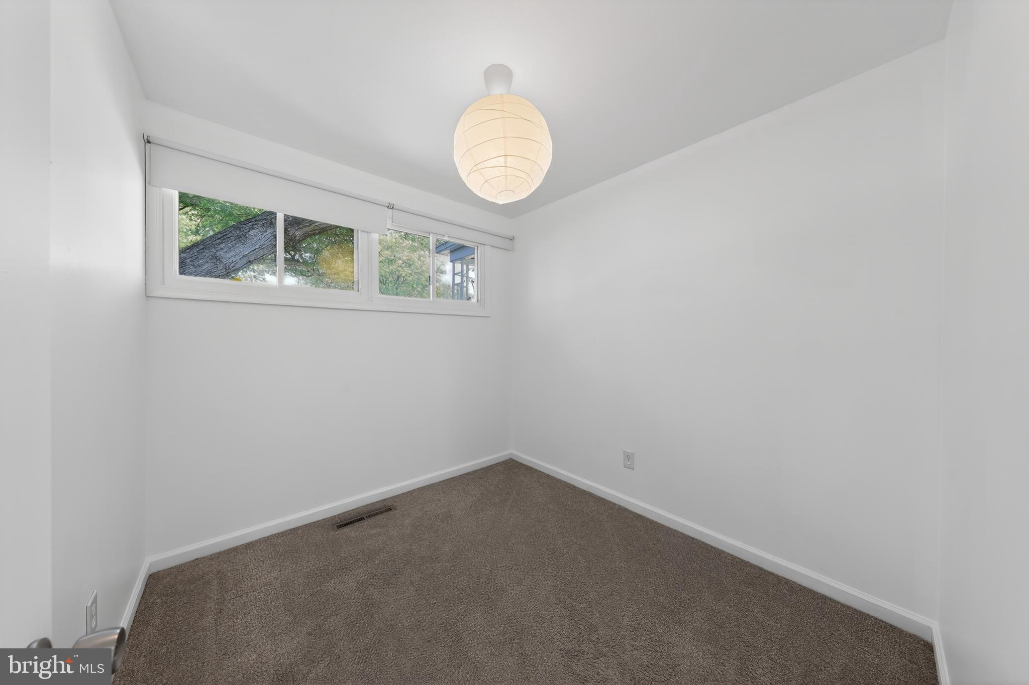 CASTLE HILLS - Residential