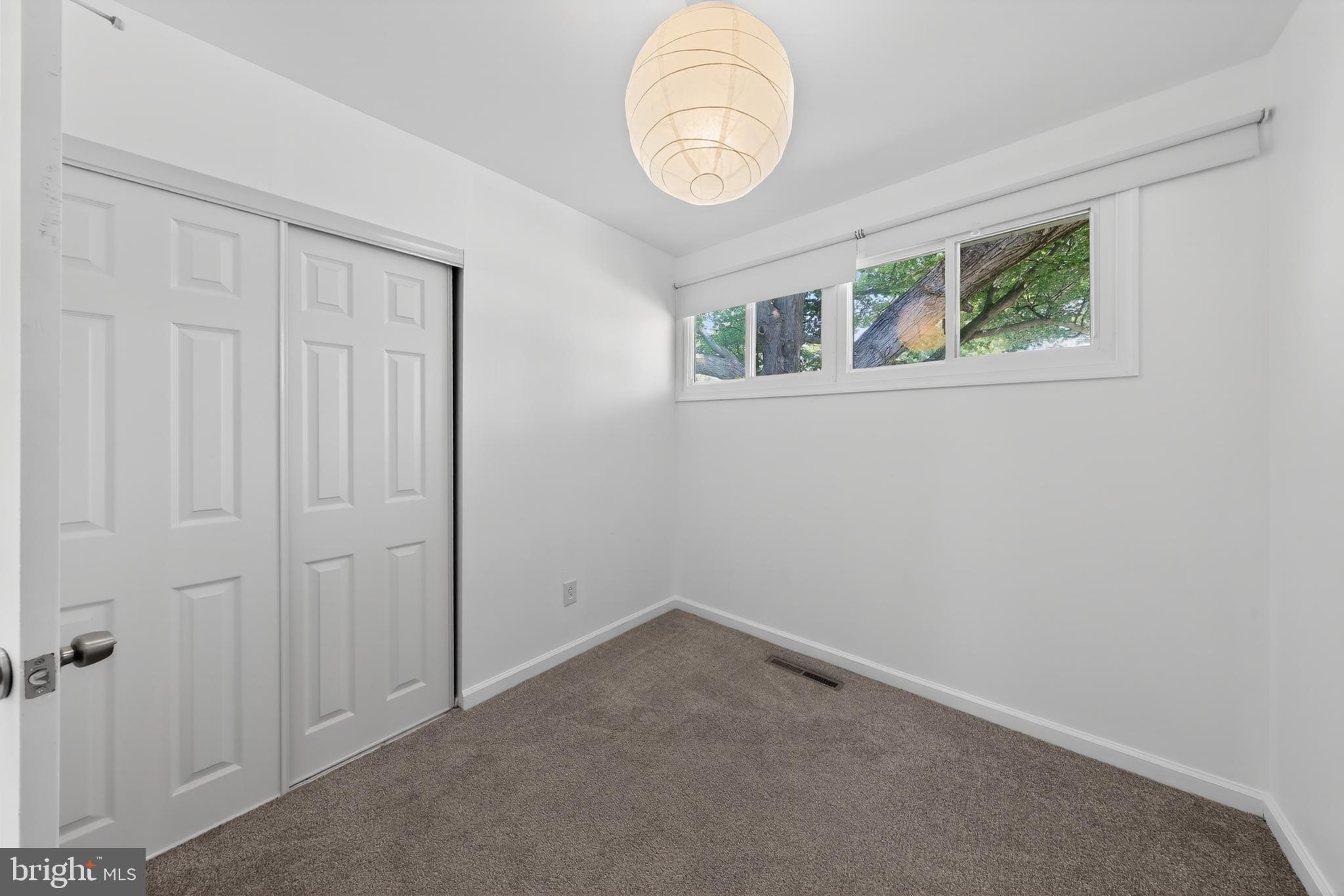 CASTLE HILLS - Residential
