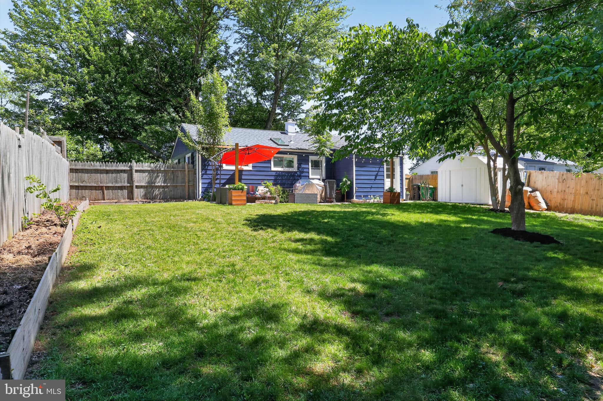 CASTLE HILLS - Residential