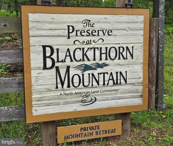 BLACKTHORN MOUNTAIN ESTATES - Land