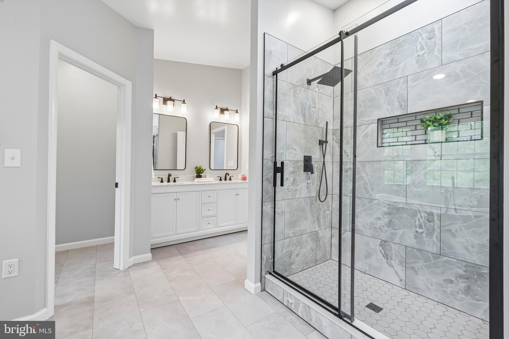 NORTH GATE TOWNE HOMES - Residential