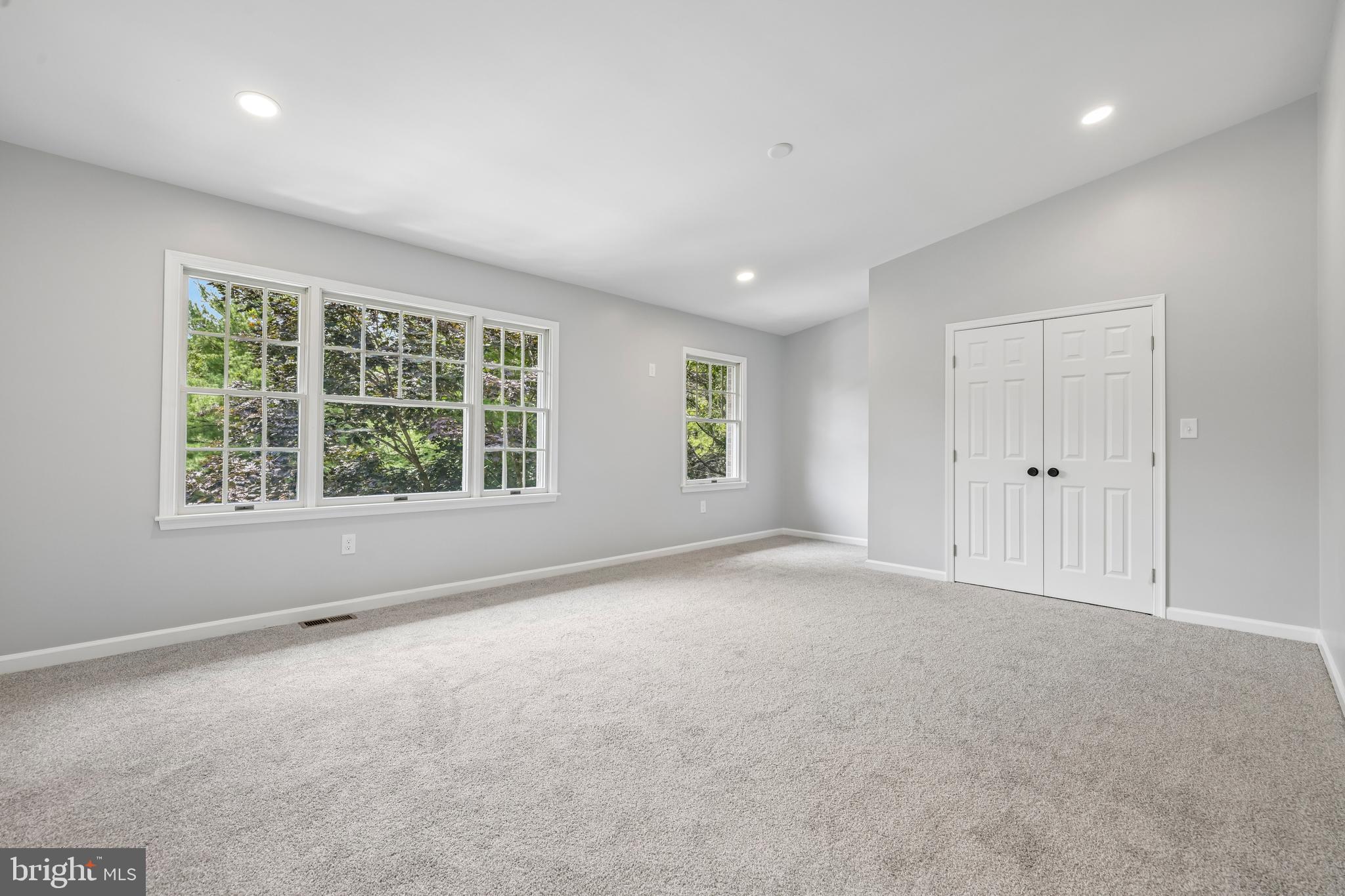 NORTH GATE TOWNE HOMES - Residential