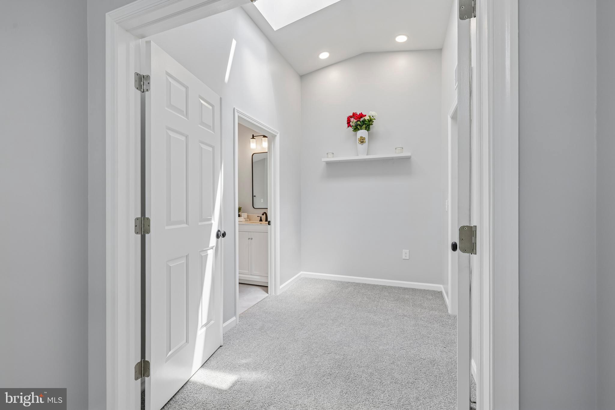 NORTH GATE TOWNE HOMES - Residential