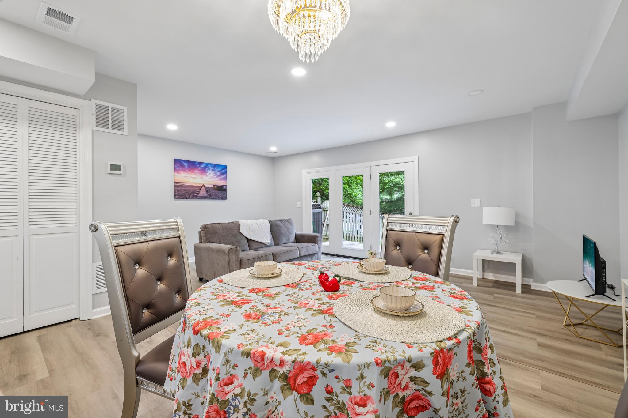 NORTH GATE TOWNE HOMES - Residential