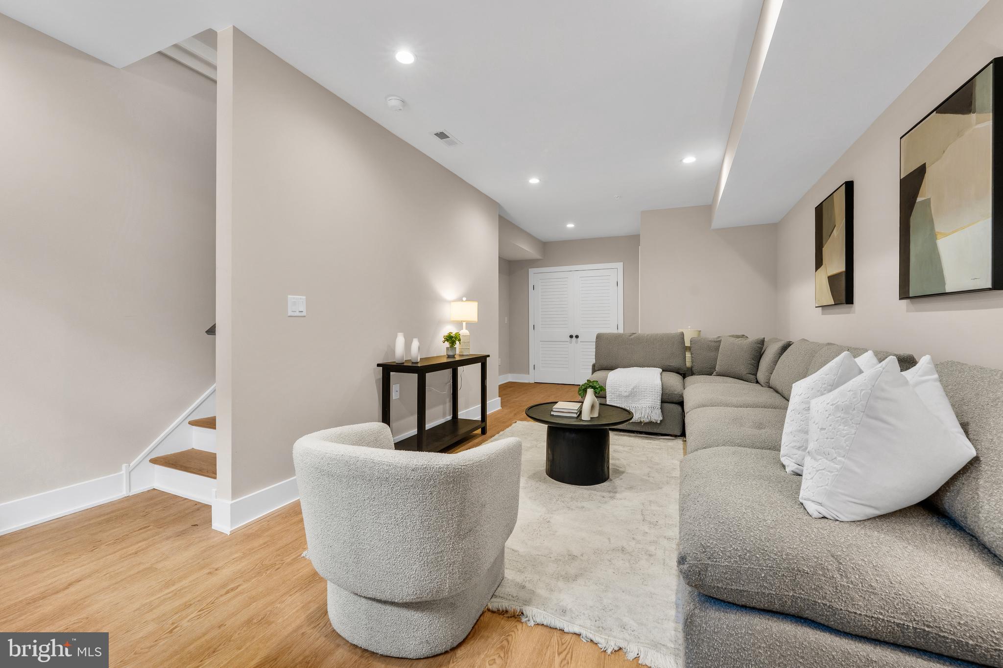 EAST PASSYUNK CROSSING - Residential