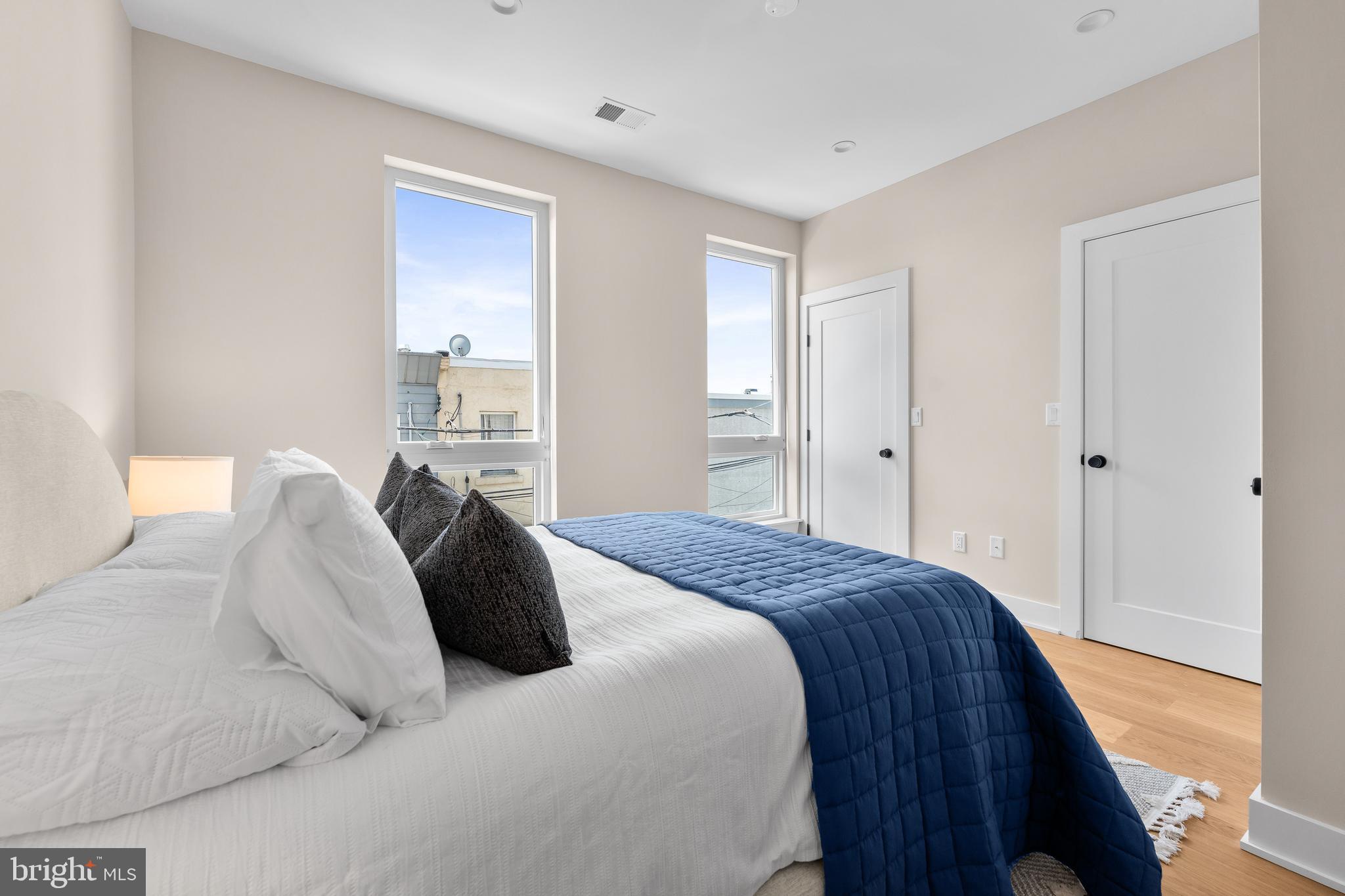 EAST PASSYUNK CROSSING - Residential