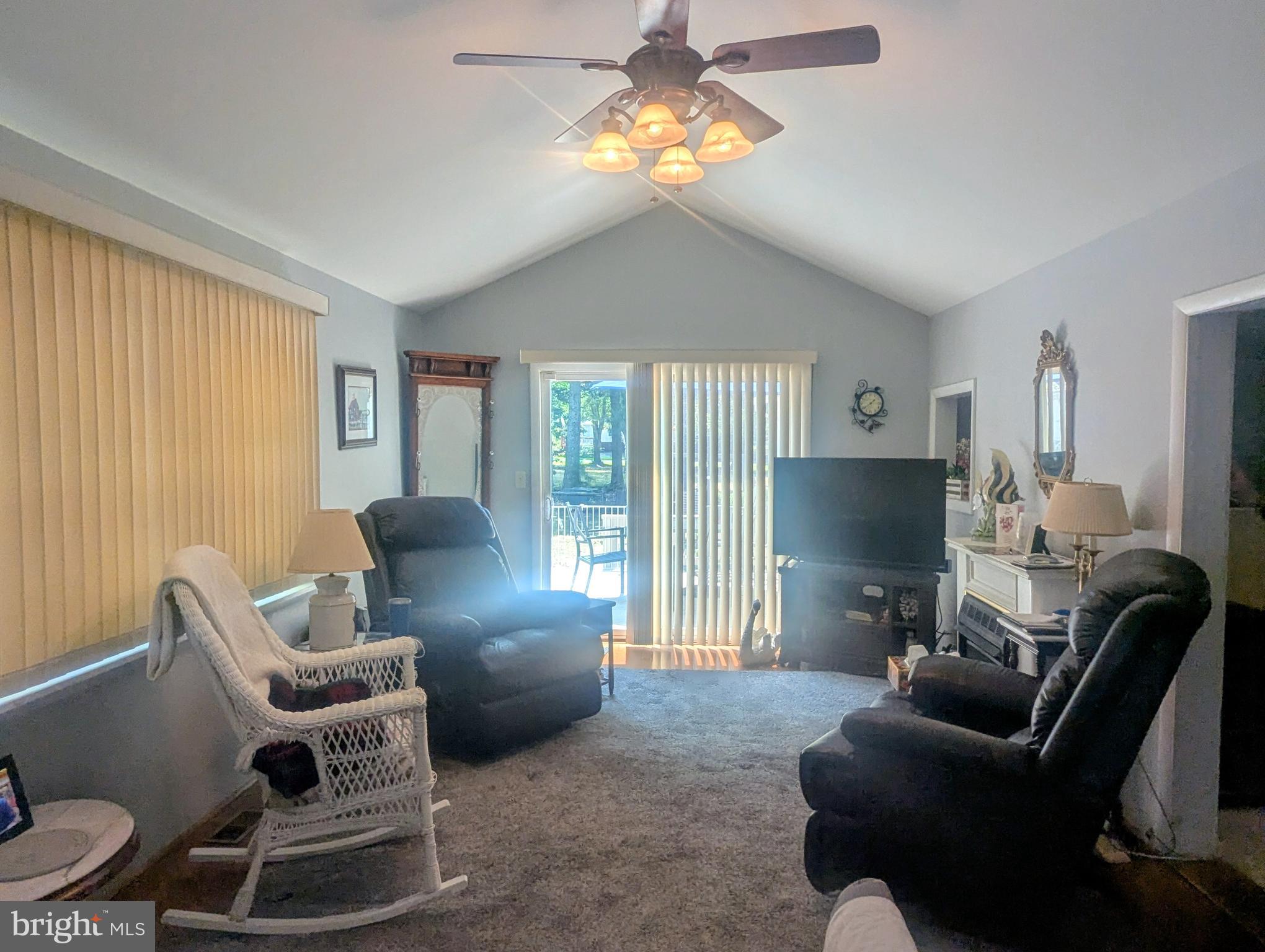 POTNETS CREEKSIDE - Residential