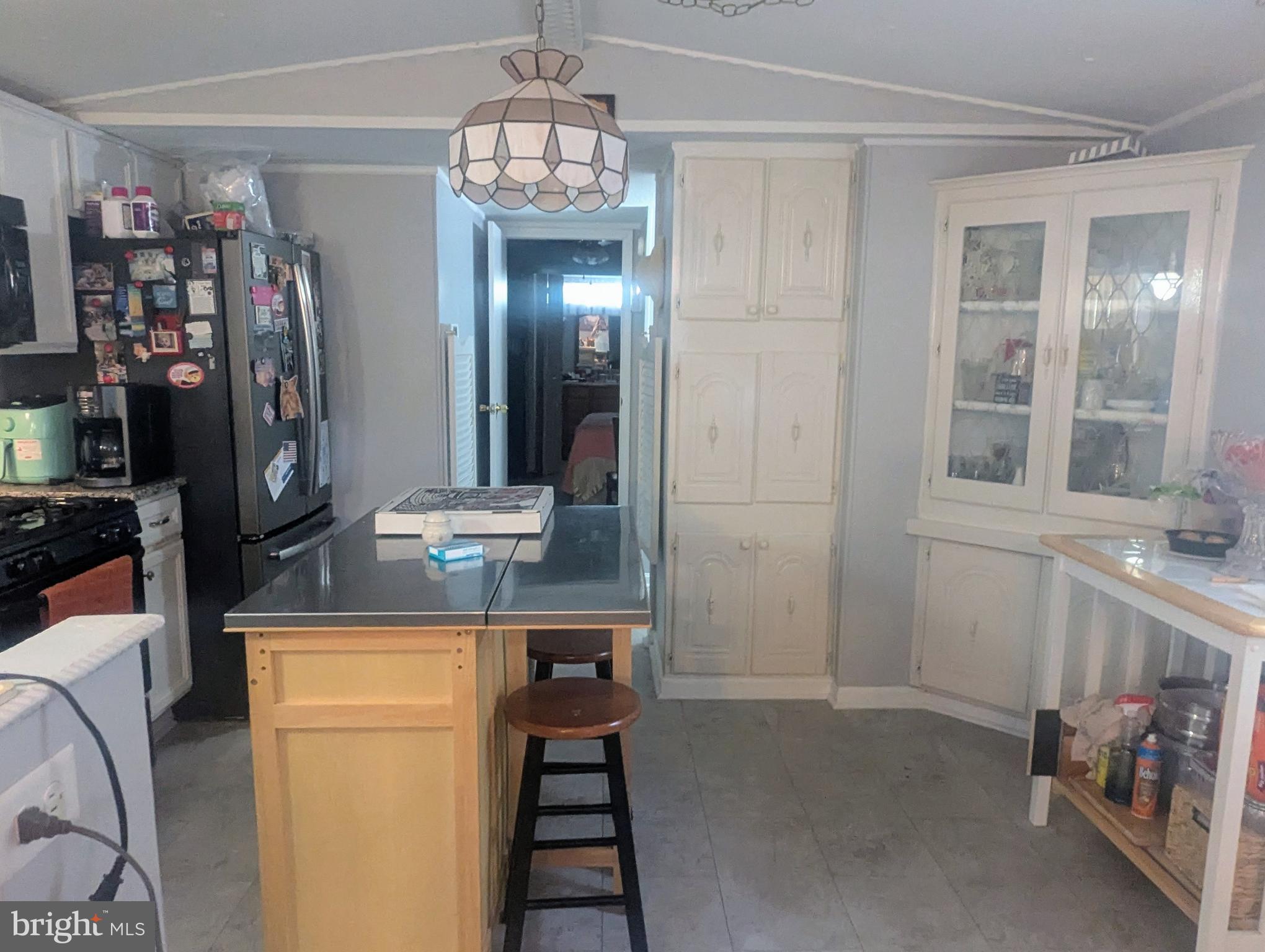 POTNETS CREEKSIDE - Residential