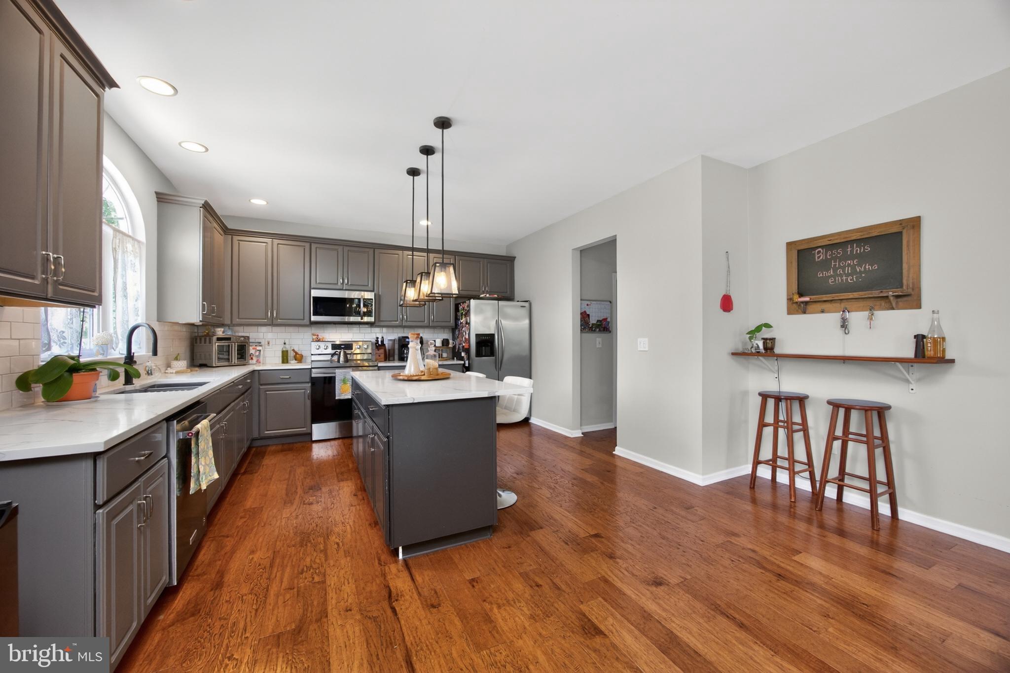 MCDONALD RUN - Residential