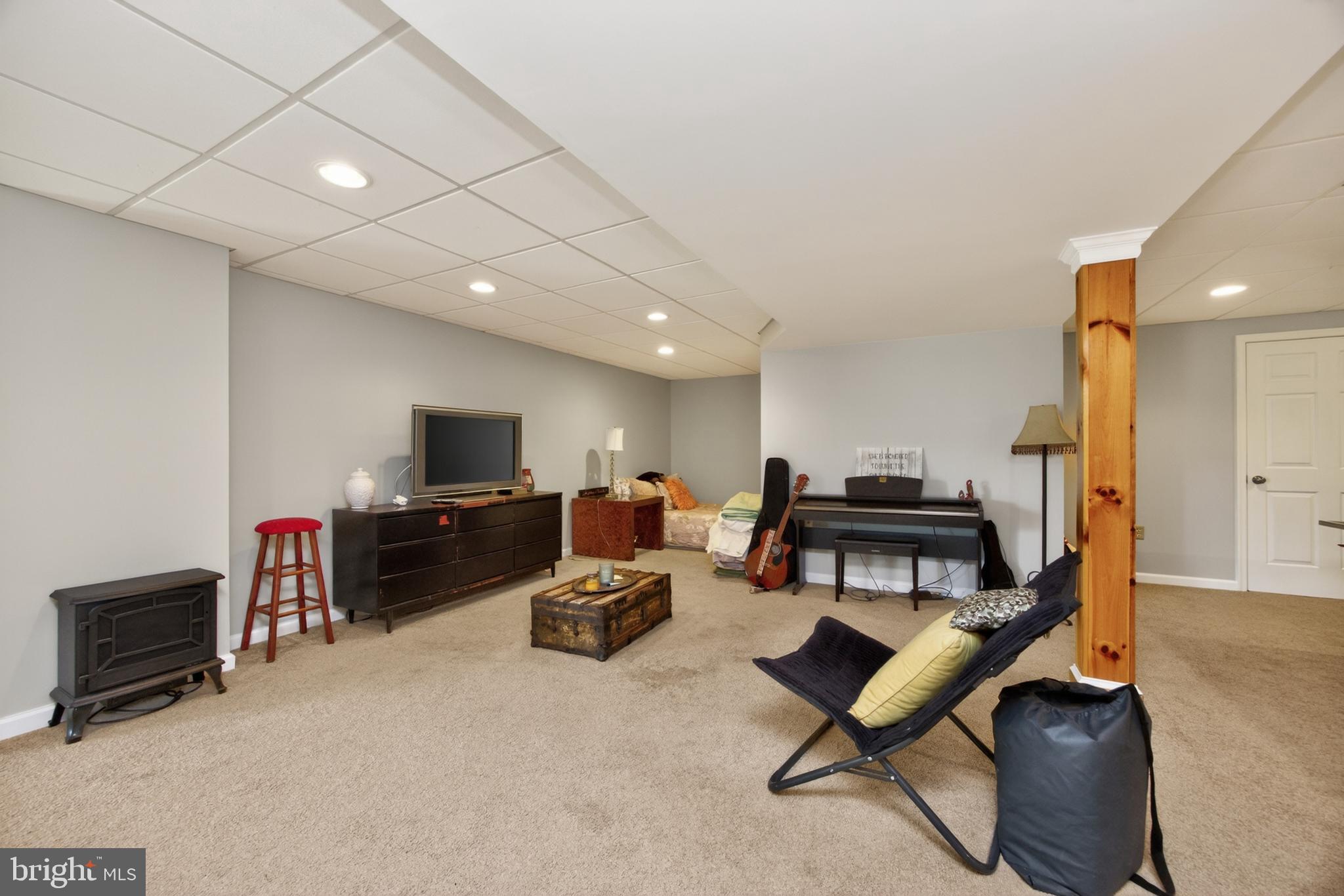 MCDONALD RUN - Residential