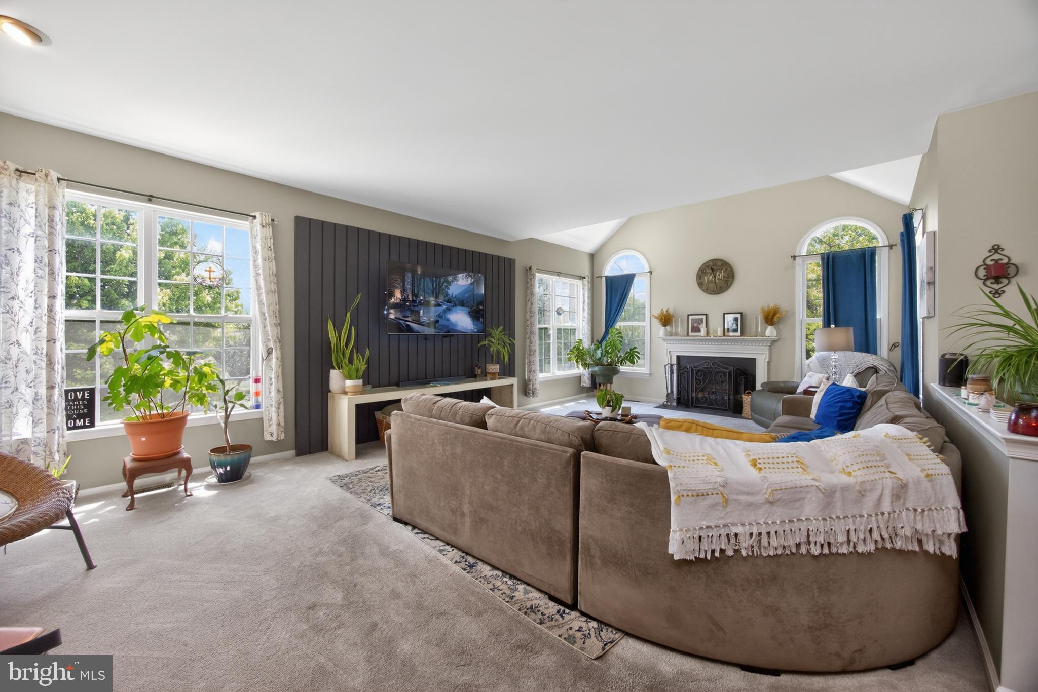 MCDONALD RUN - Residential
