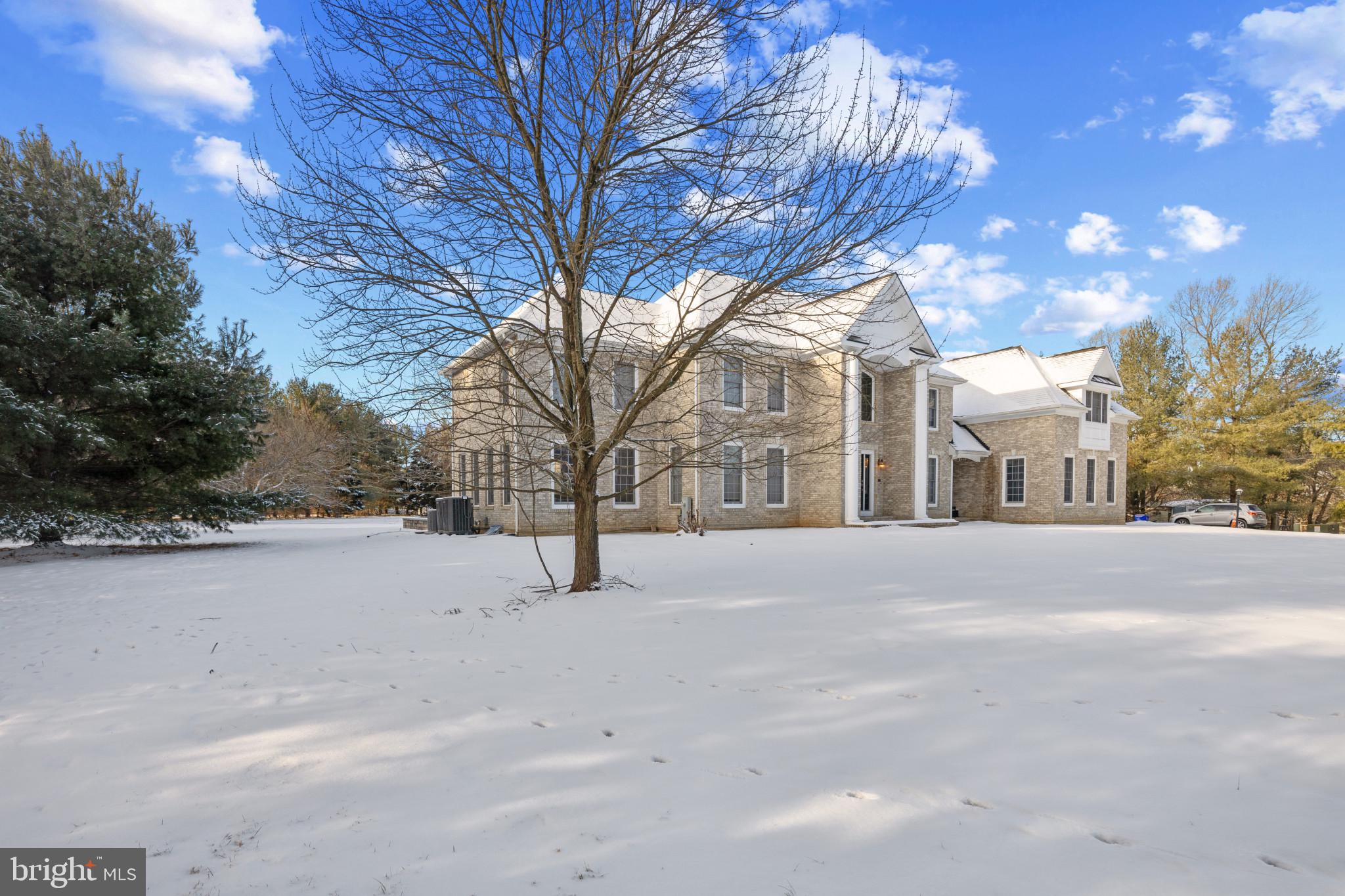 WATERMAN ESTATES - Residential
