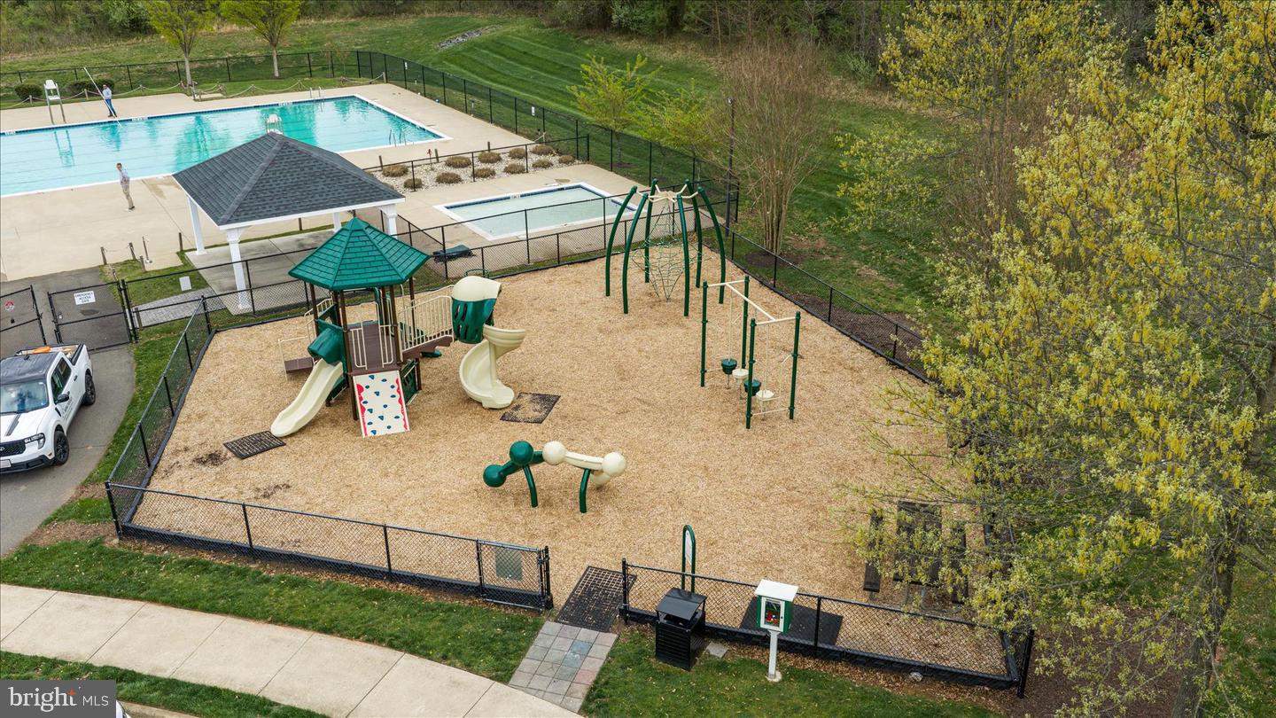 ELYSIAN HEIGHTS - Residential