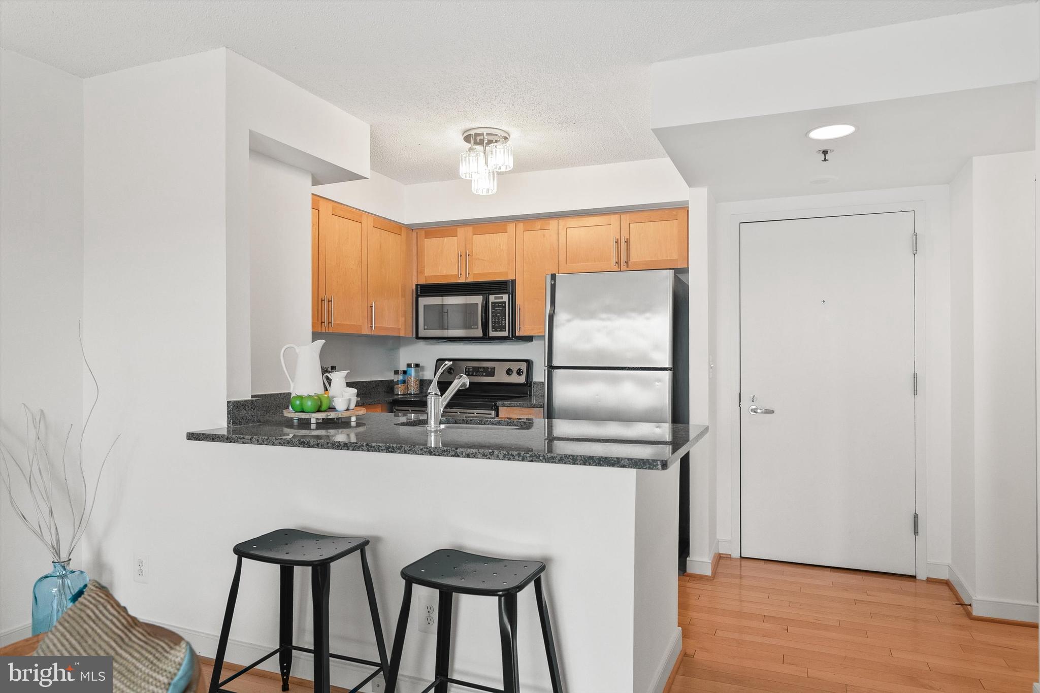 THE CHASE AT BETHESDA - Residential Lease