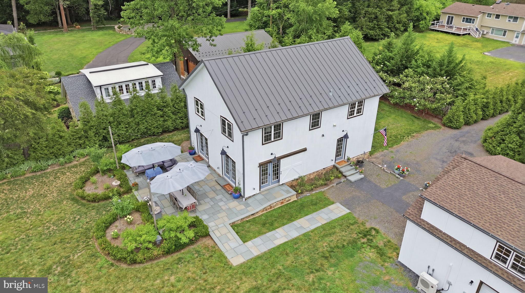 RIVER GLEN - Residential