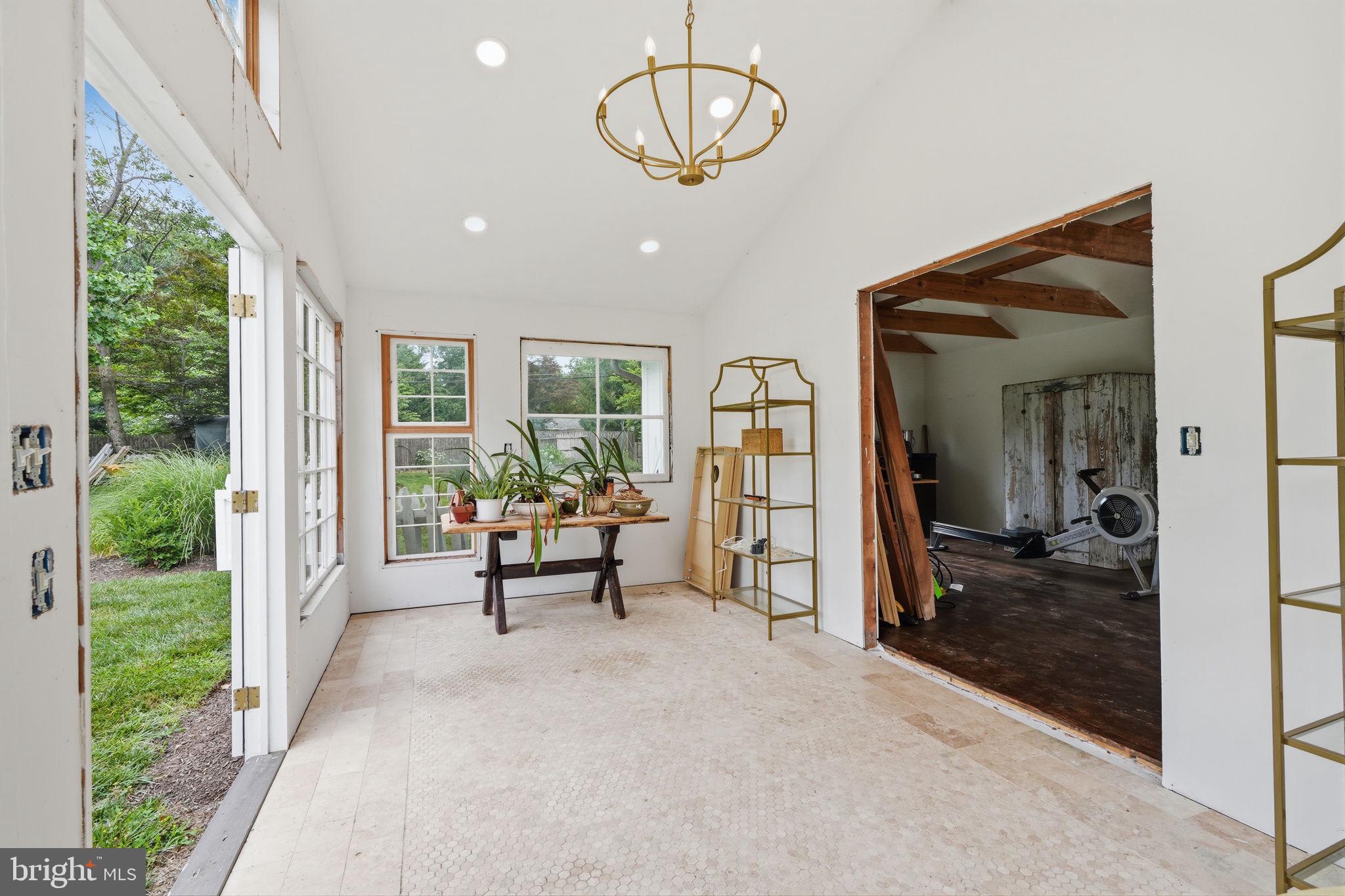 RIVER GLEN - Residential