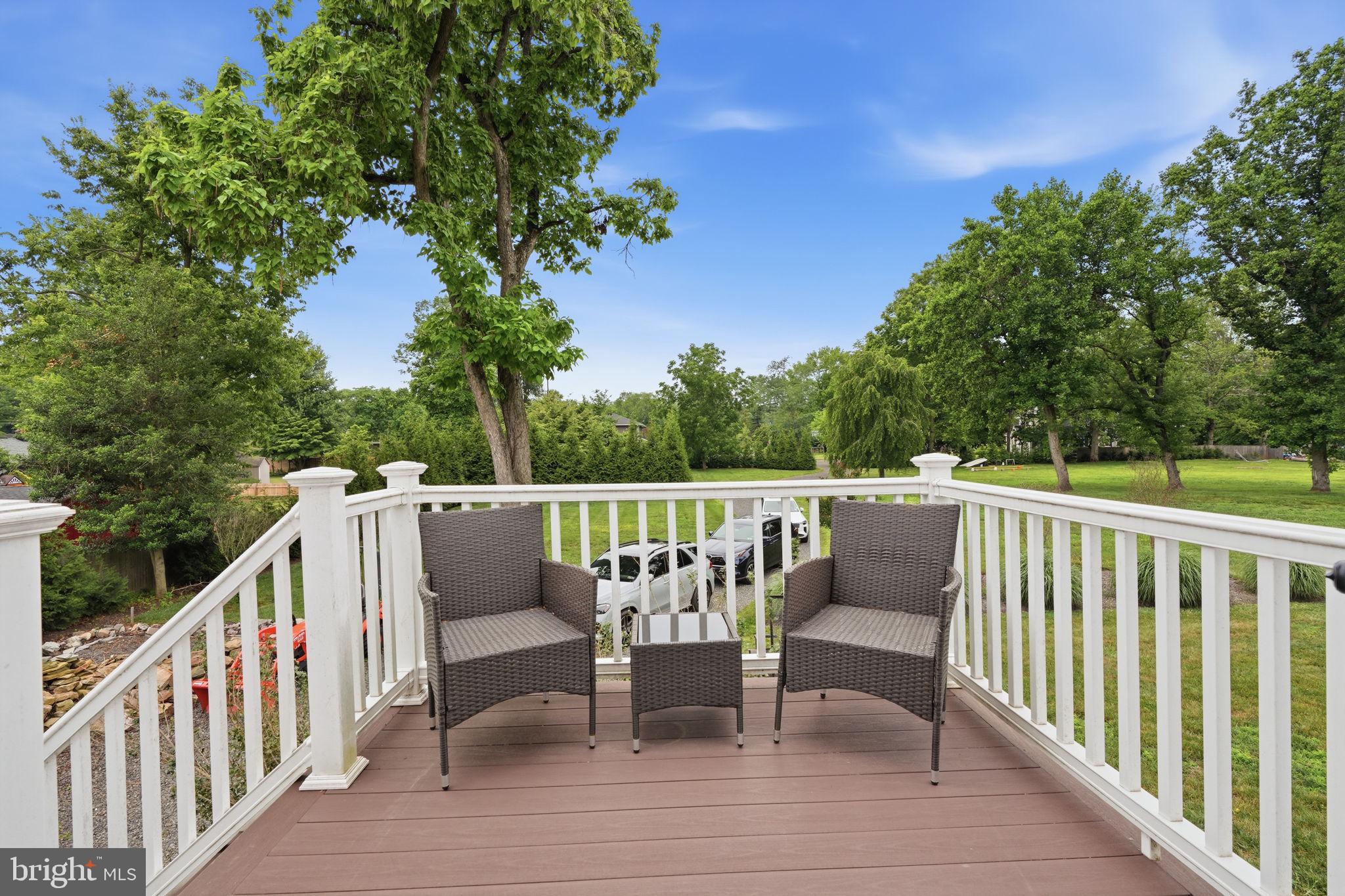 RIVER GLEN - Residential