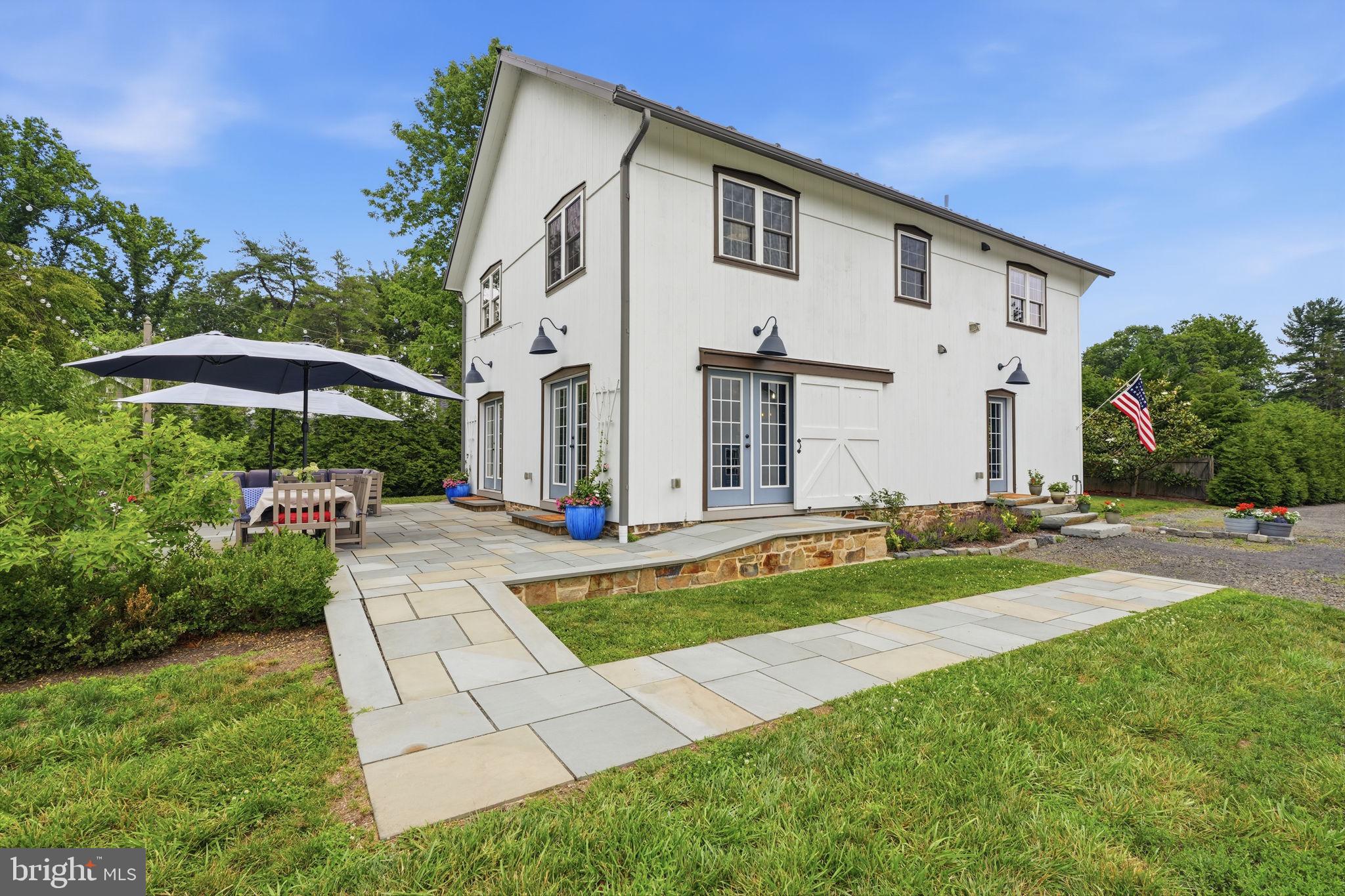 RIVER GLEN - Residential