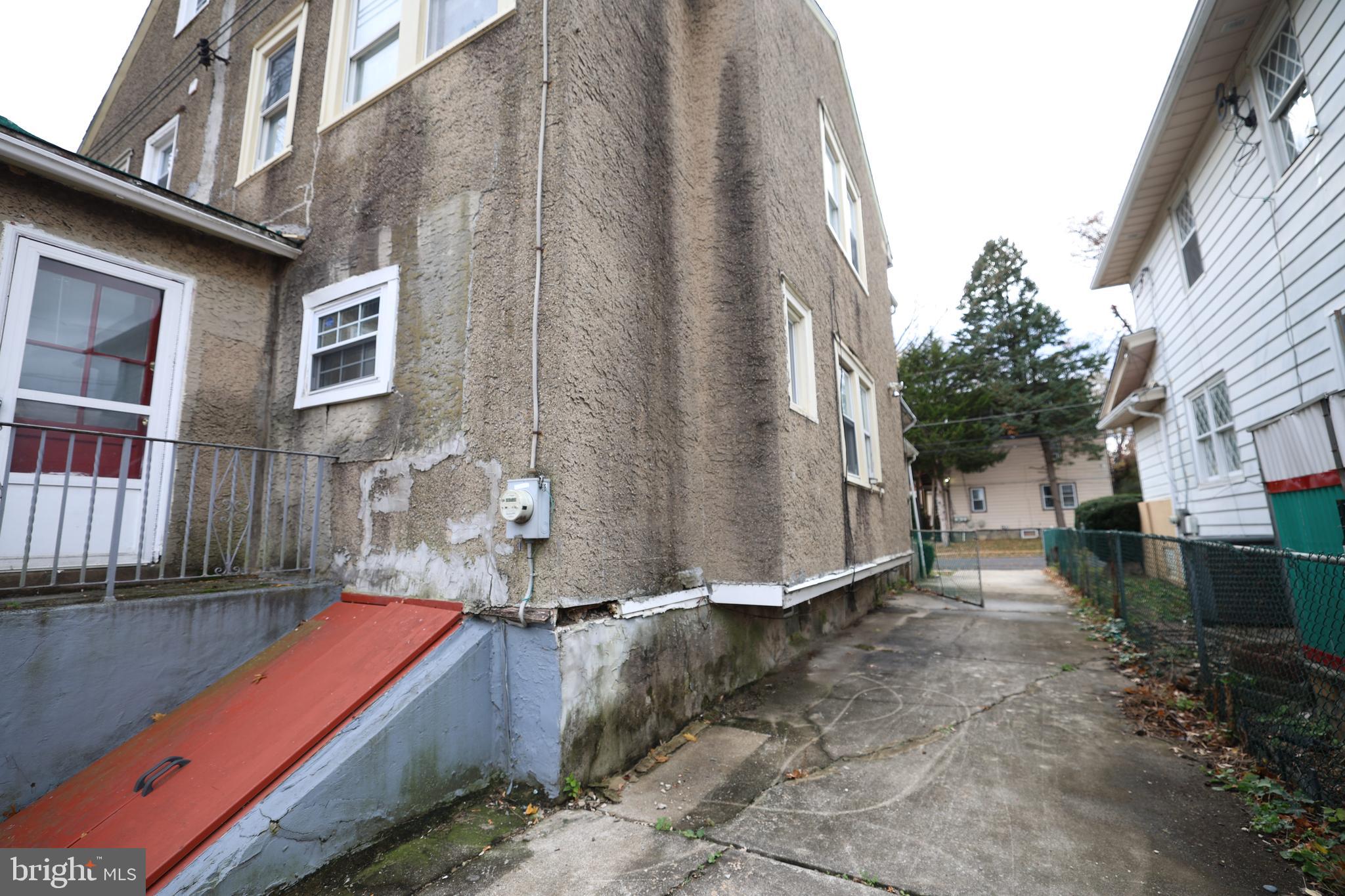 COLLINGDALE - Residential