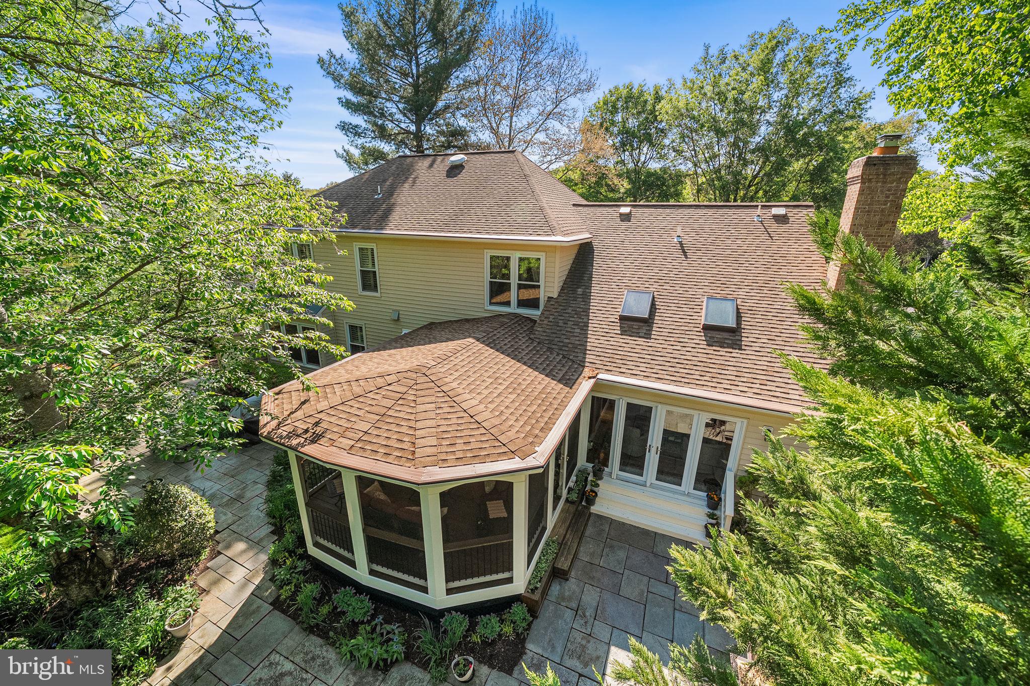 WOLFTRAP MEADOWS - Residential