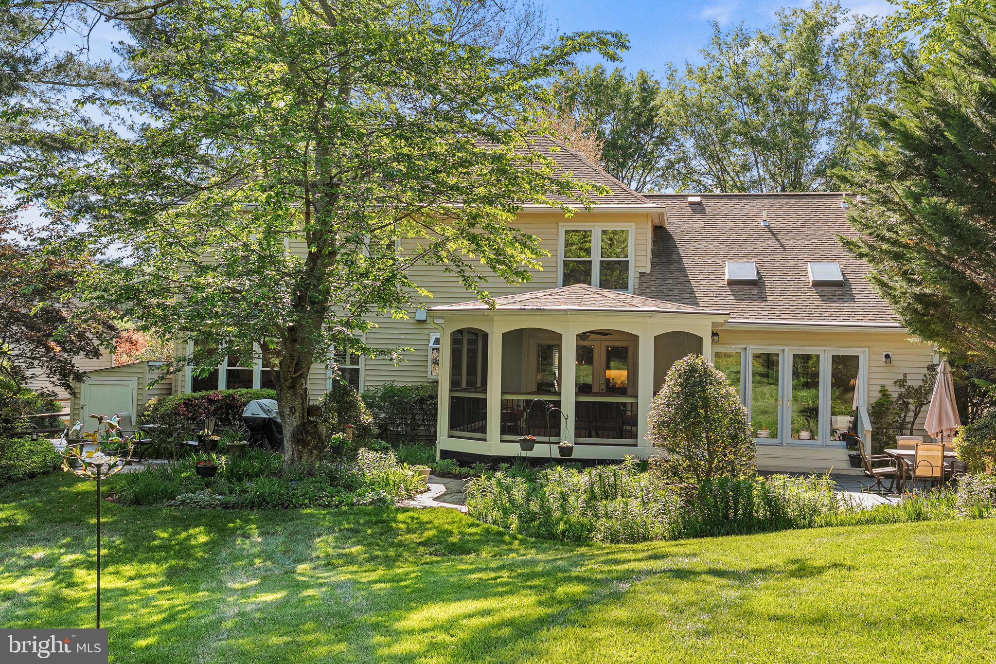 WOLFTRAP MEADOWS - Residential