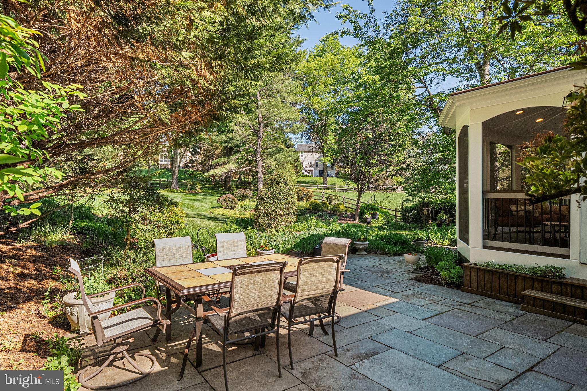 WOLFTRAP MEADOWS - Residential