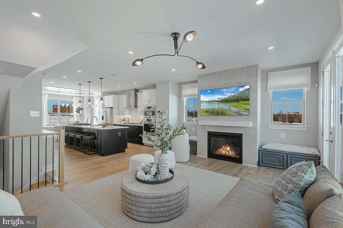 THE GROVE - Residential