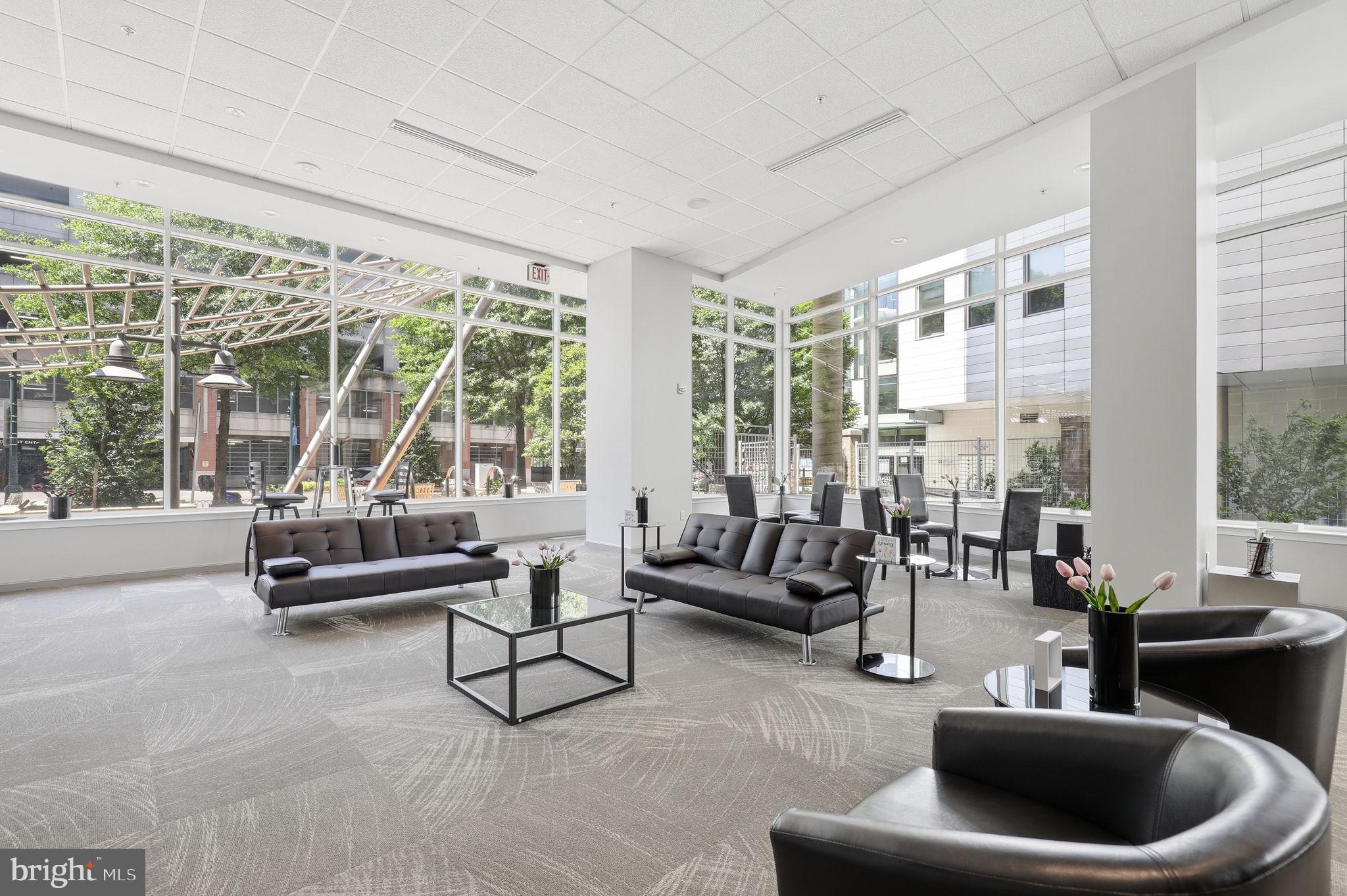 DOWNTOWN SILVER SPRING - Residential