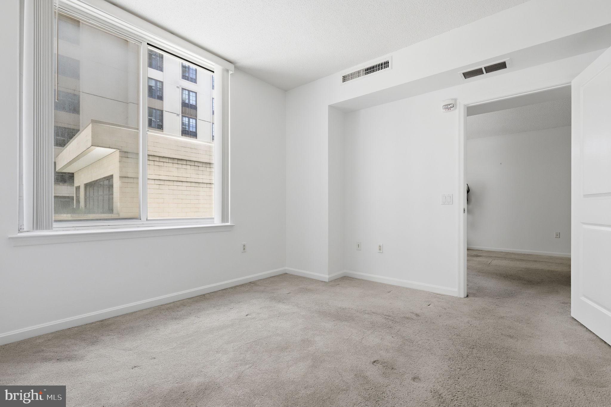 DOWNTOWN SILVER SPRING - Residential