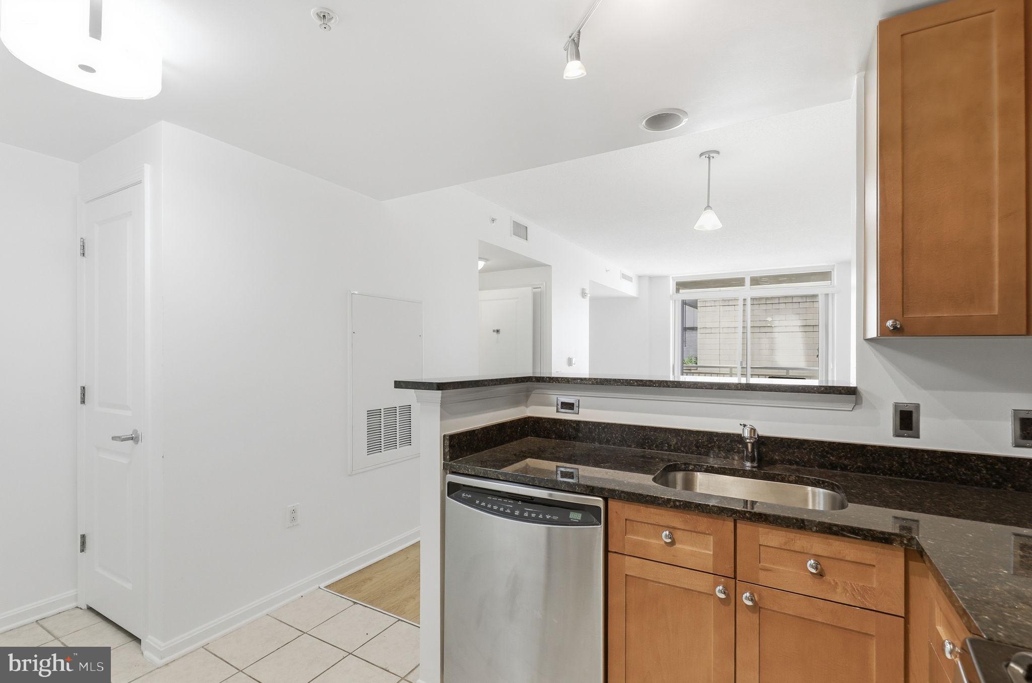 DOWNTOWN SILVER SPRING - Residential