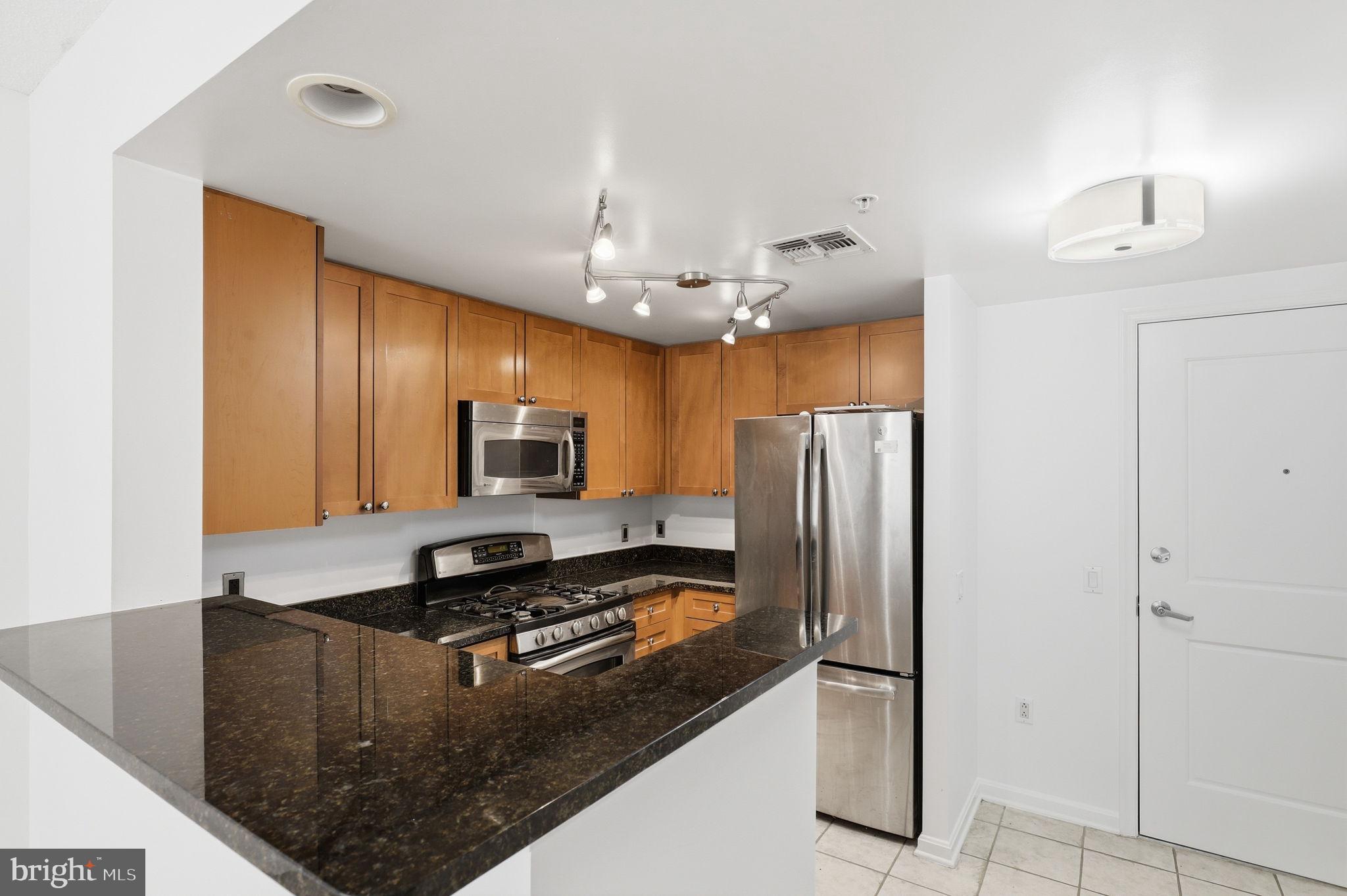 DOWNTOWN SILVER SPRING - Residential