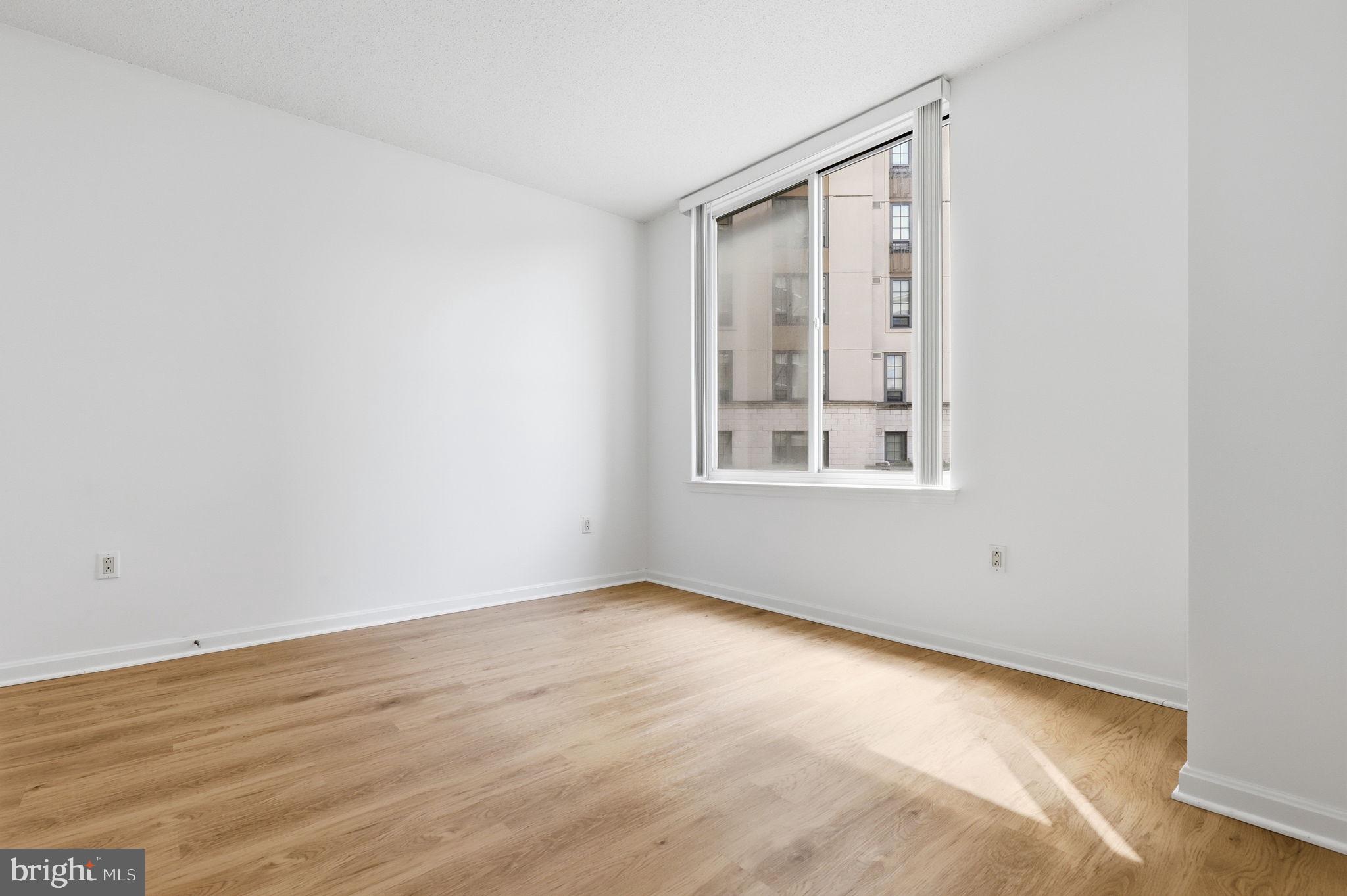 DOWNTOWN SILVER SPRING - Residential