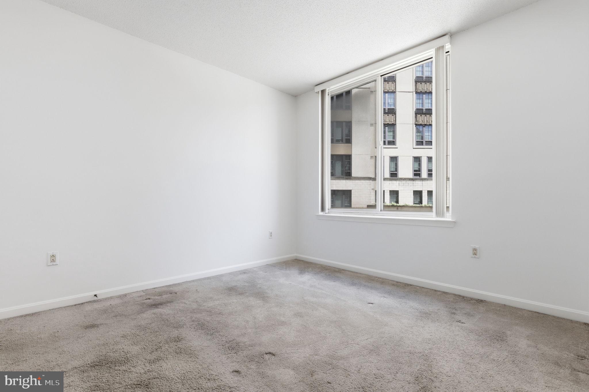DOWNTOWN SILVER SPRING - Residential