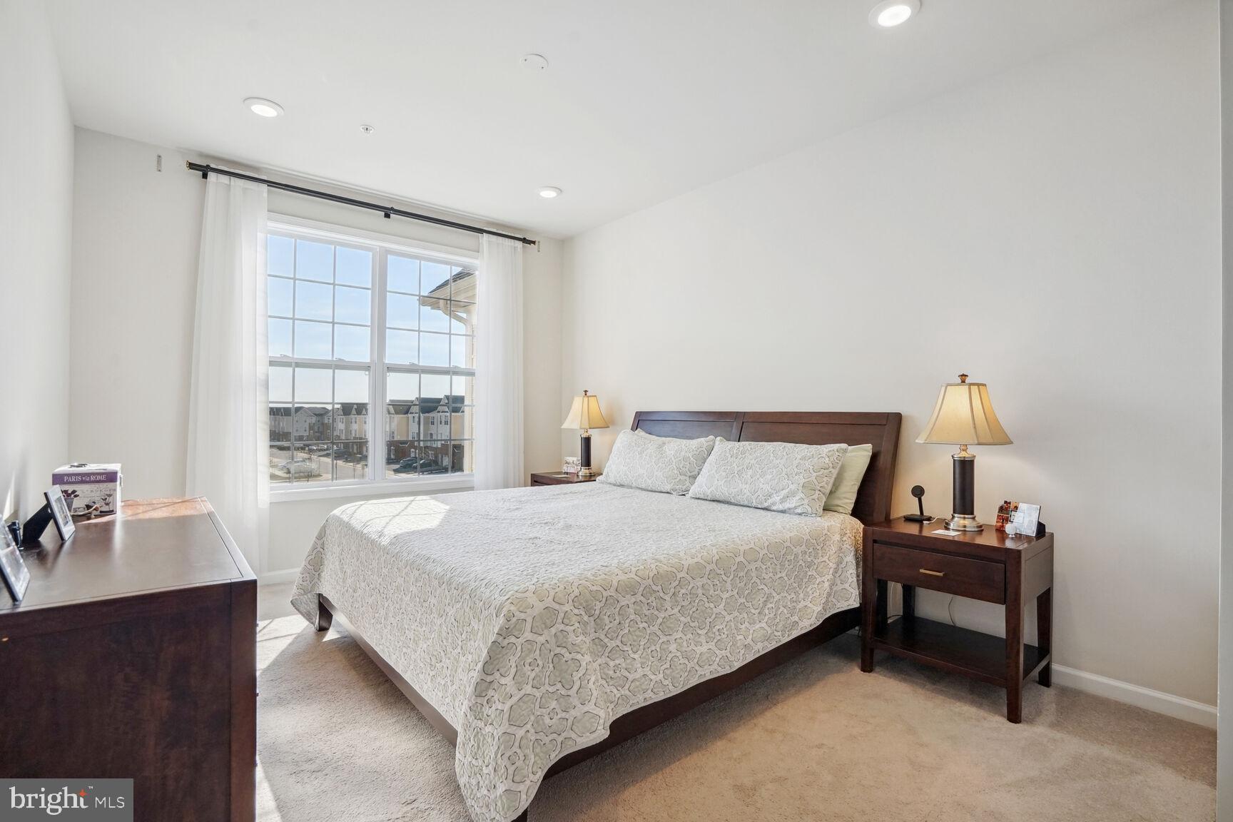 RIDGES AT LOUDOUN VALLEY - Residential Lease