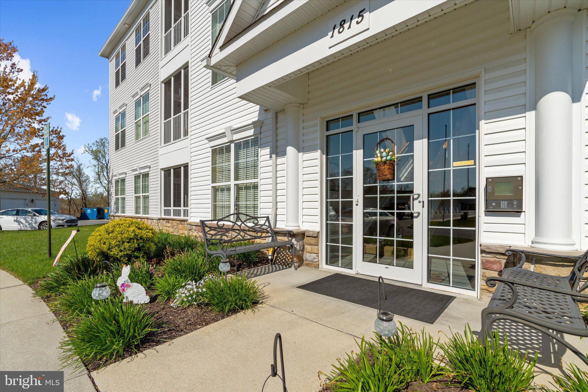 EMERALD HILLS - Residential