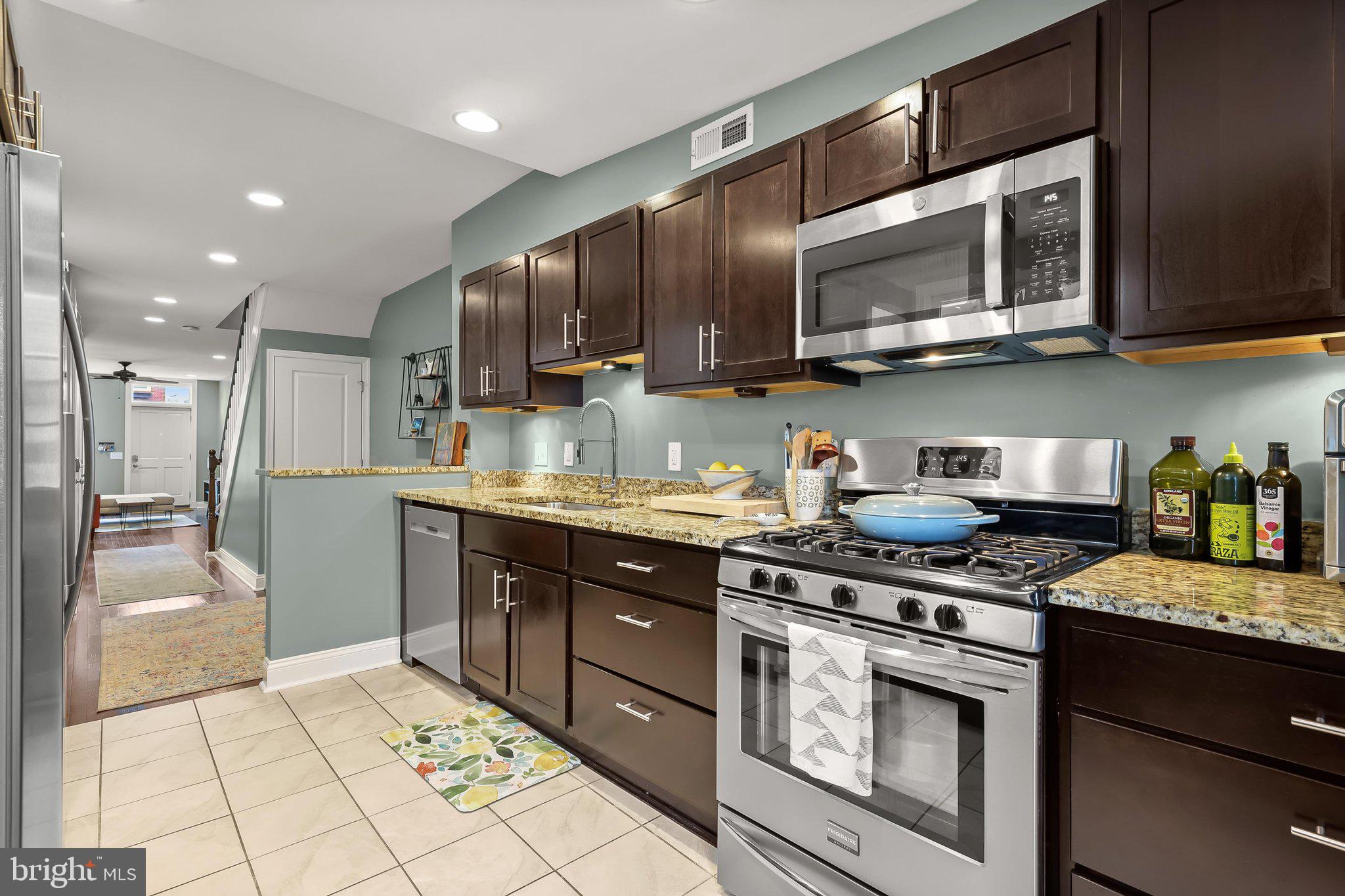 CANTON - Residential