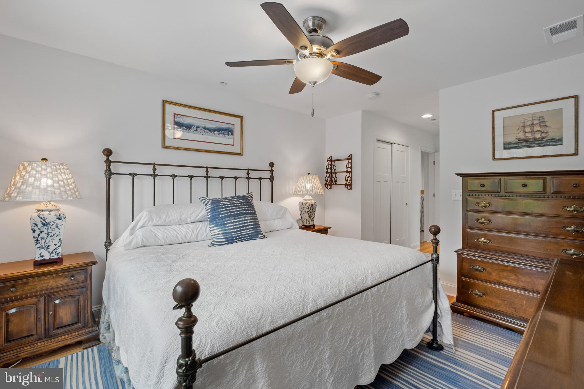WATERMAN'S COVE - Residential