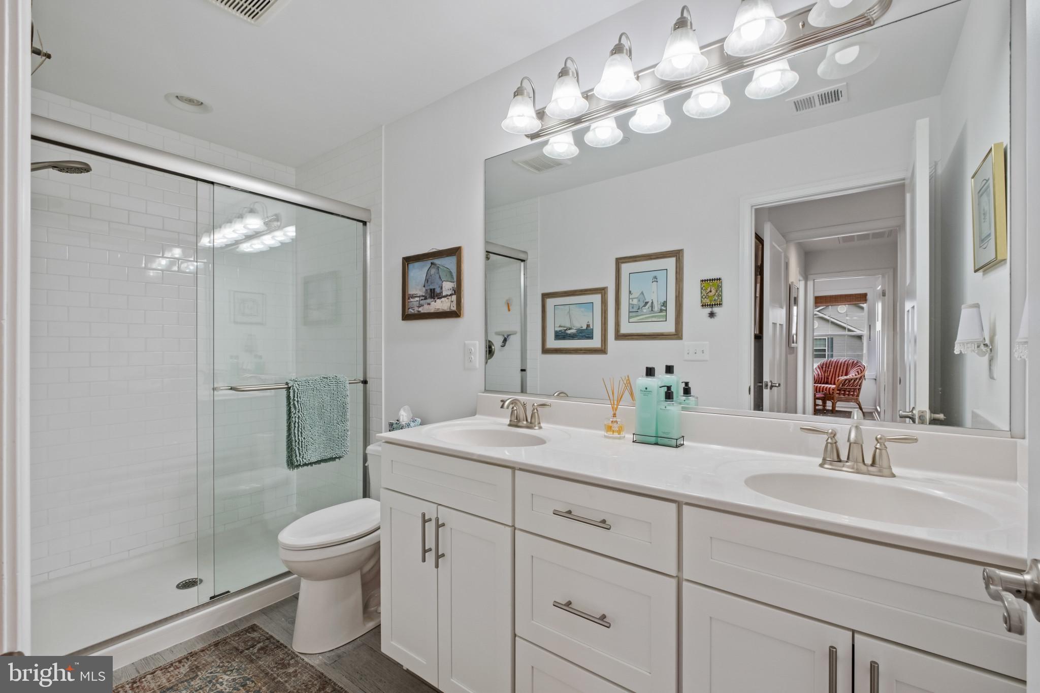 WATERMAN'S COVE - Residential