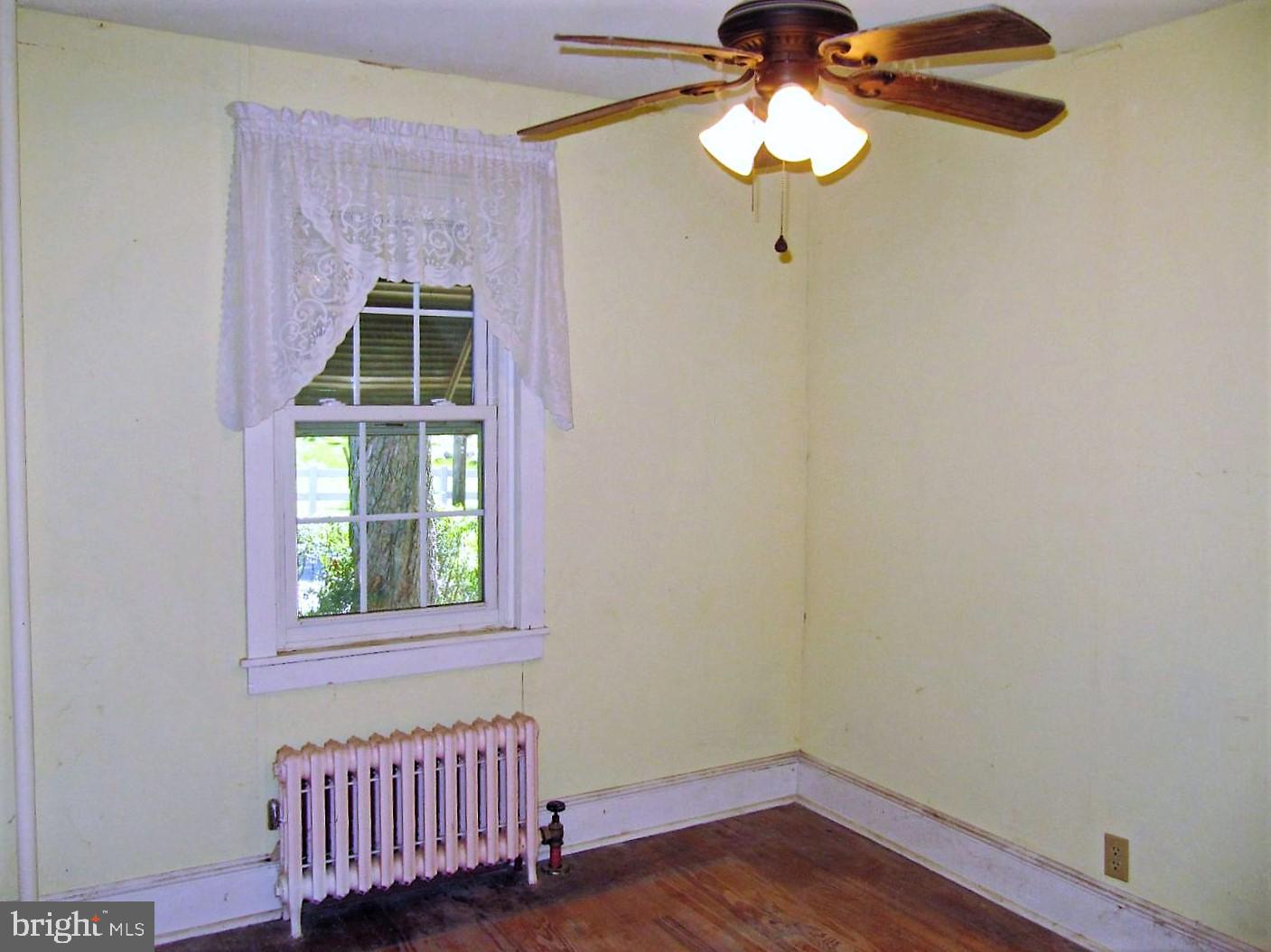 NONE, RURAL - Residential