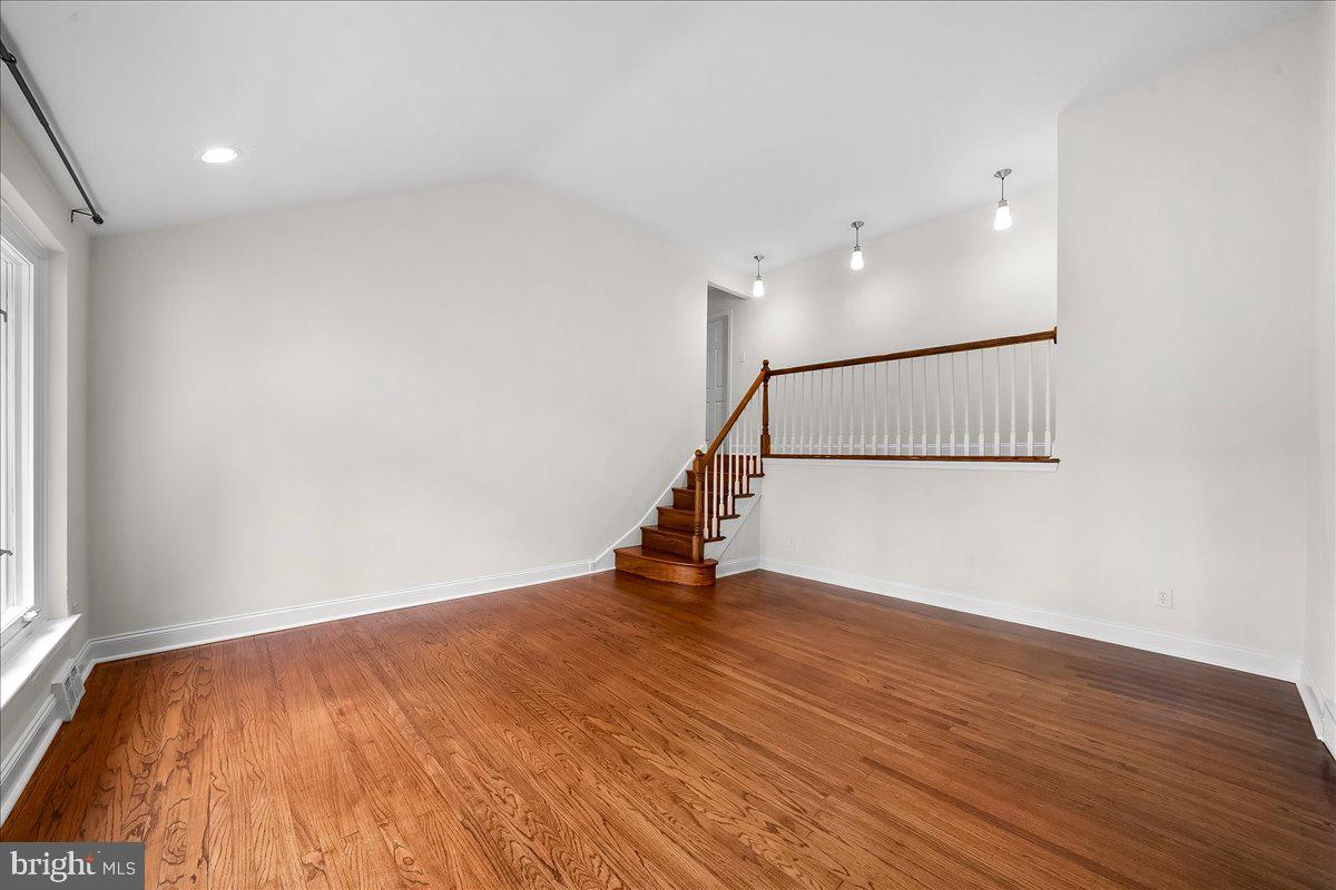 WESTGATE HILLS - Residential